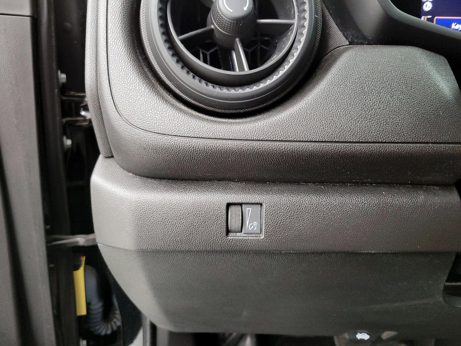 Thumbnail: 2023 Chevrolet Colorado - 13