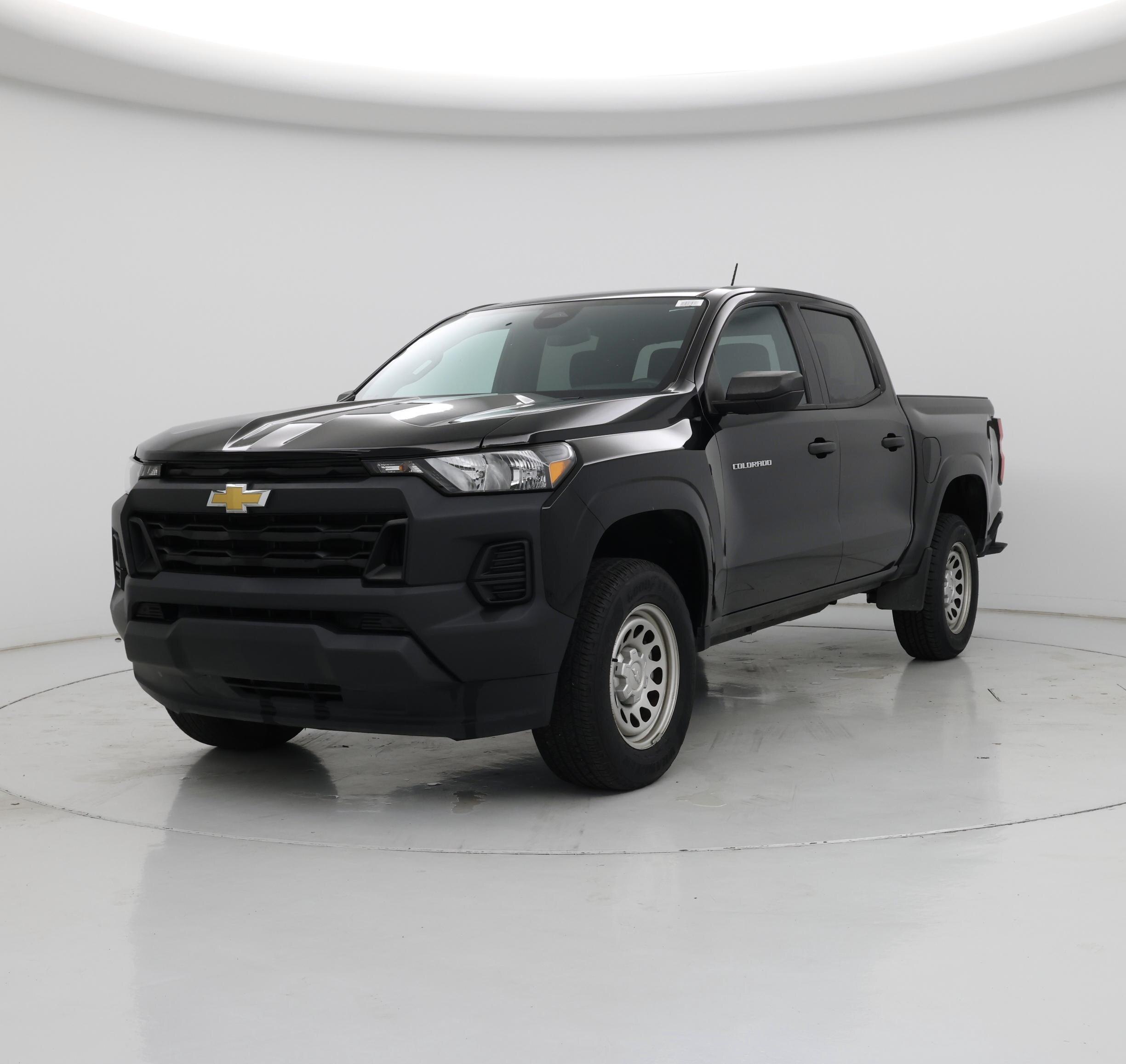 Thumbnail: 2023 Chevrolet Colorado - 4