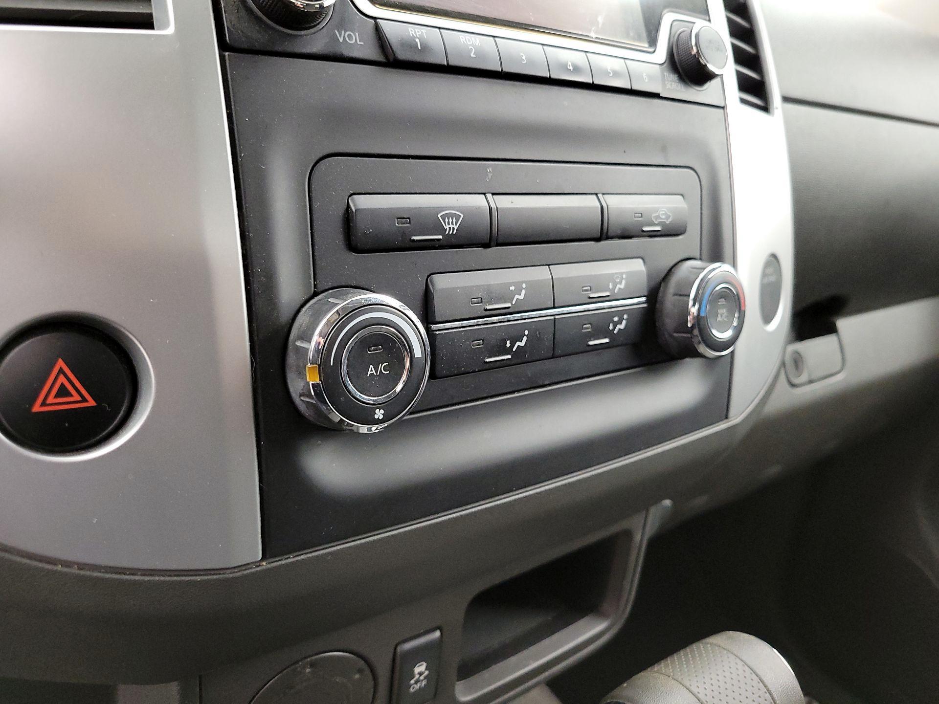 Thumbnail: 2015 Nissan Frontier - 15