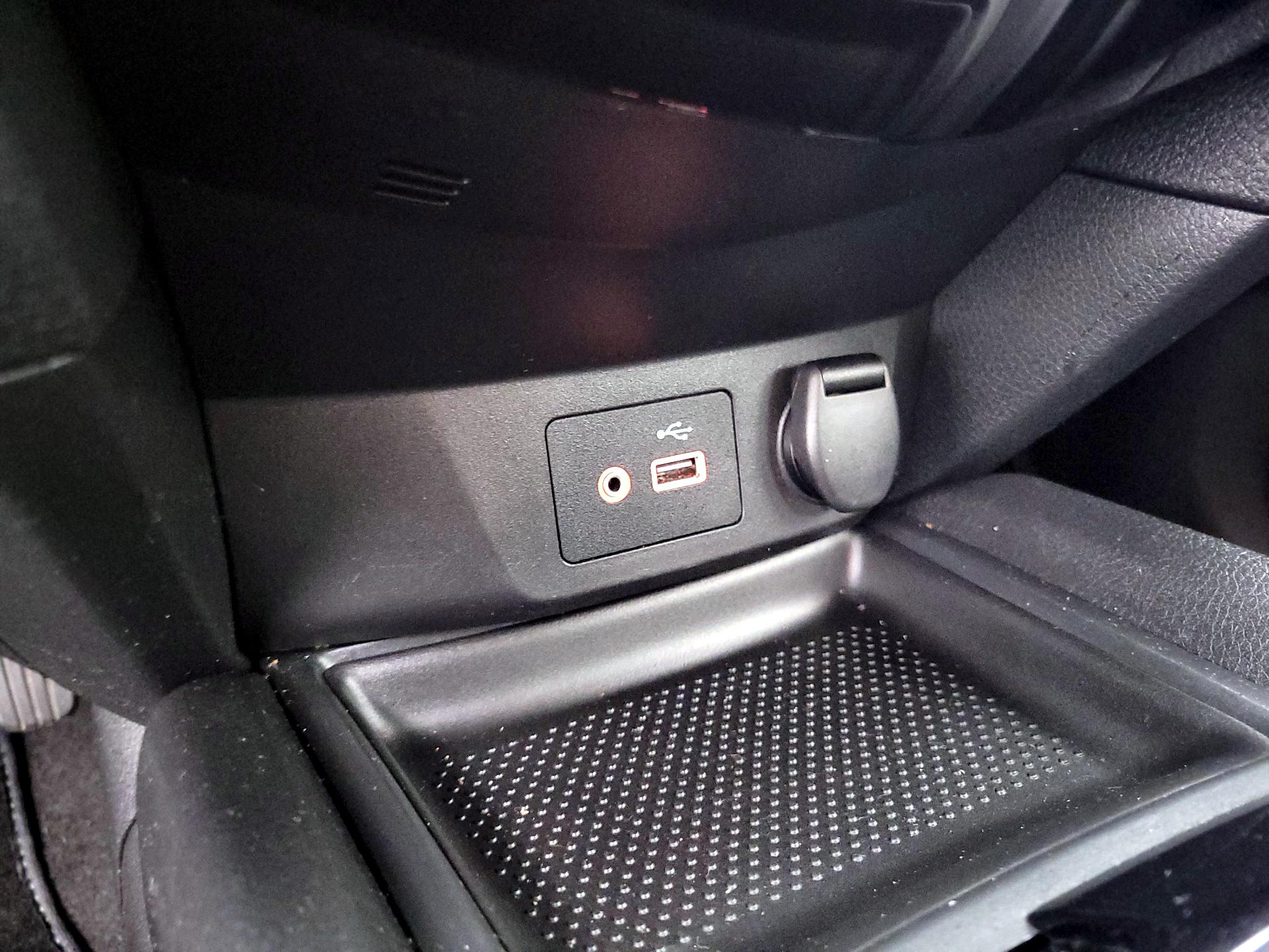 Thumbnail: 2019 Nissan Rogue - 18