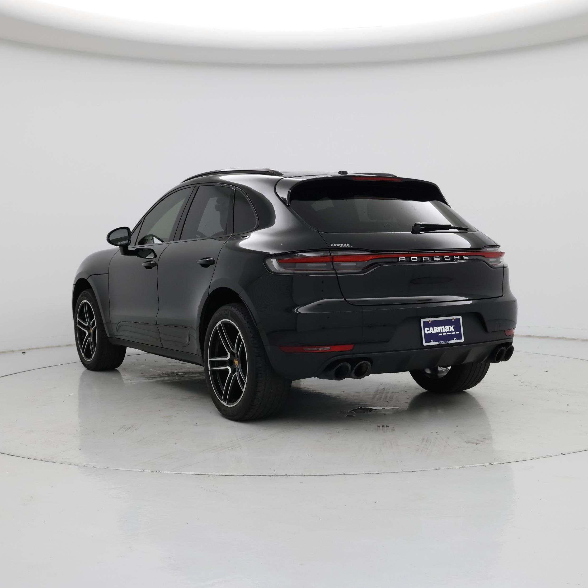 Thumbnail: 2020 Porsche Macan - 2