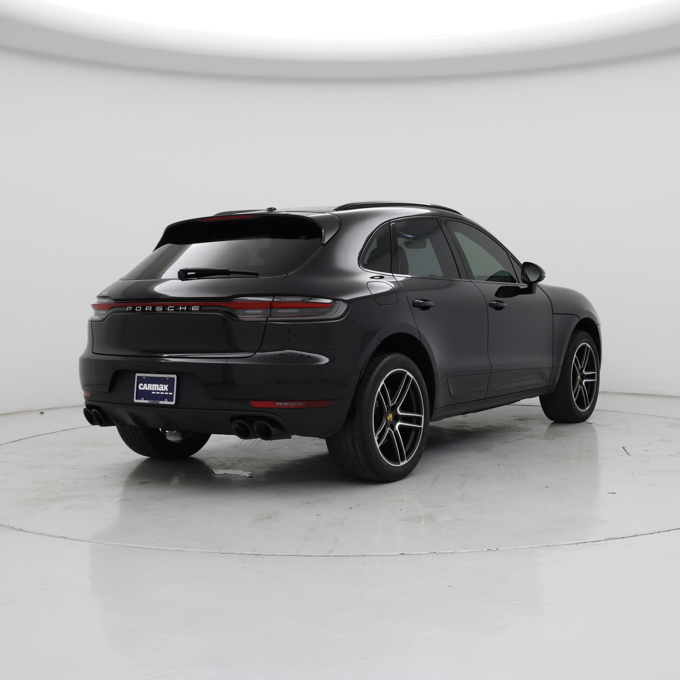 Thumbnail: 2020 Porsche Macan - 8