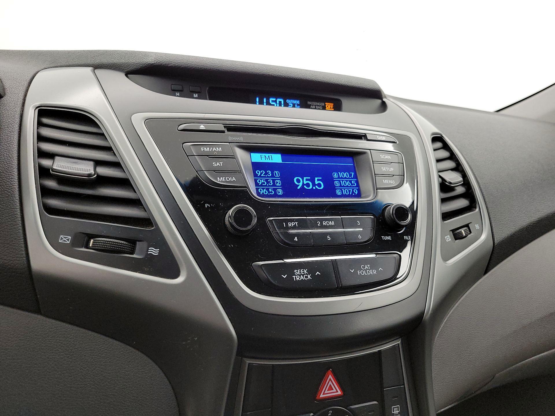 Thumbnail: 2015 Hyundai Elantra - 14