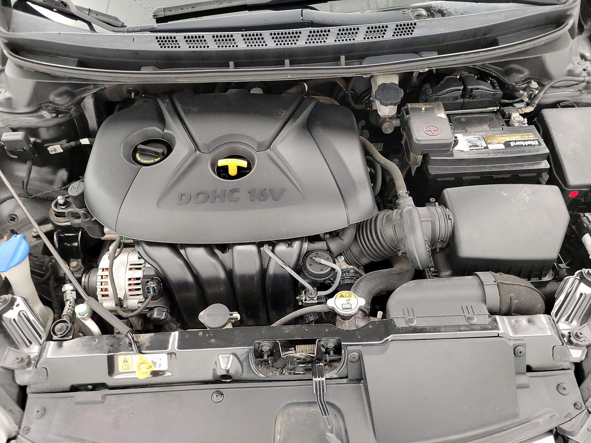 Thumbnail: 2015 Hyundai Elantra - 20