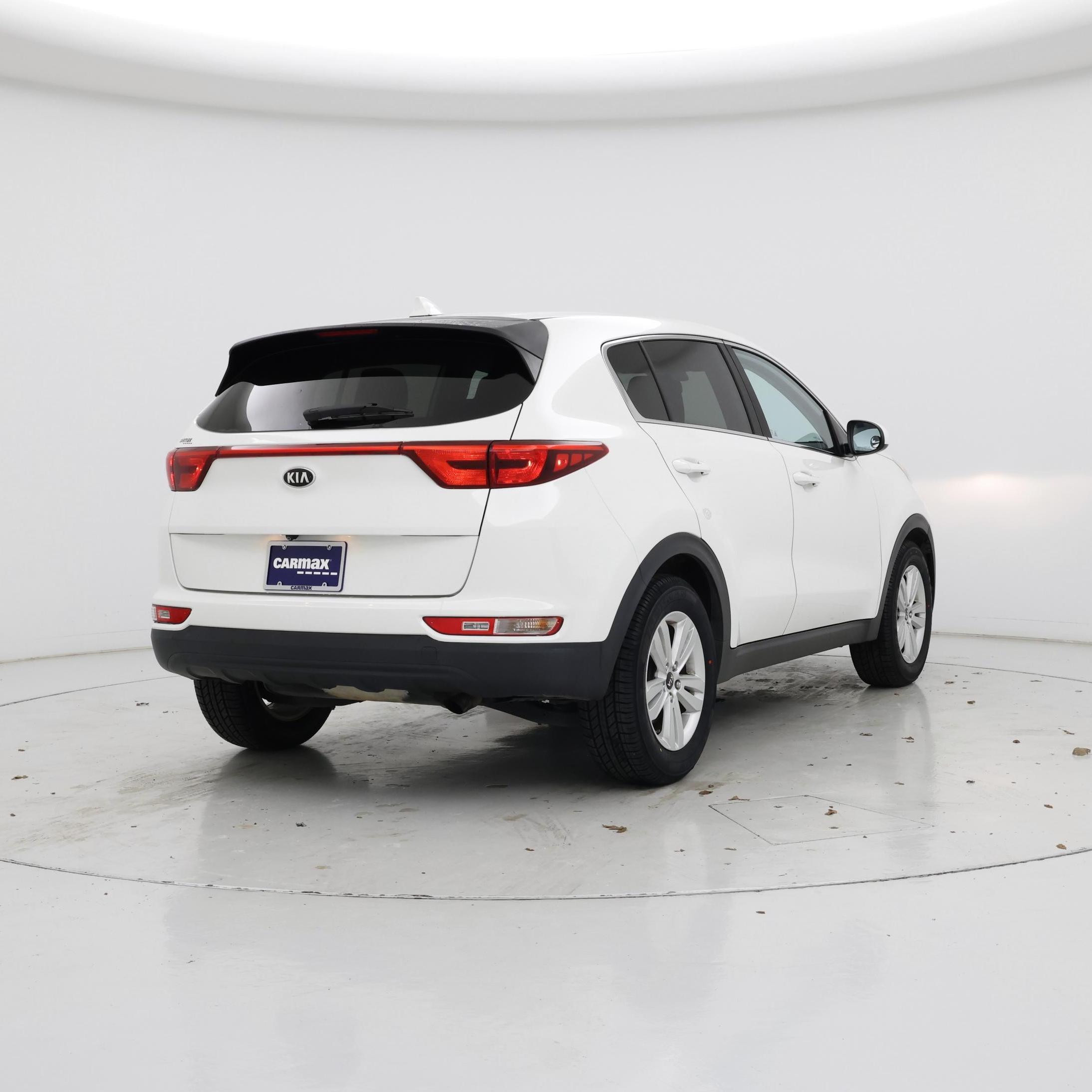 Thumbnail: 2017 Kia Sportage - 8