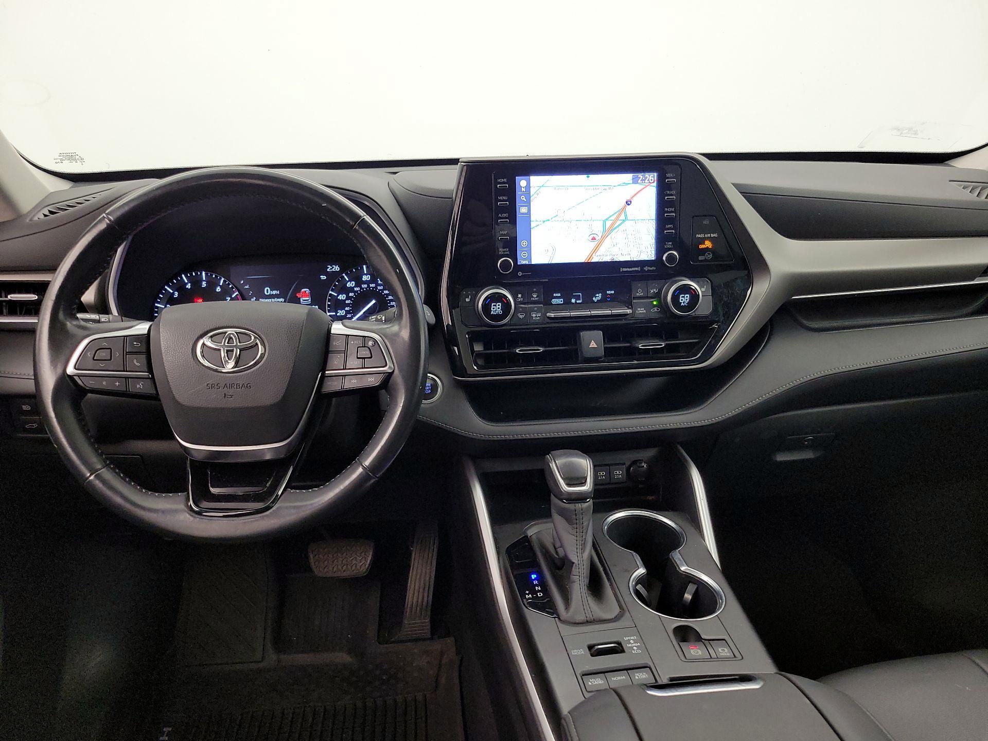 Thumbnail: 2020 Toyota Highlander - 9