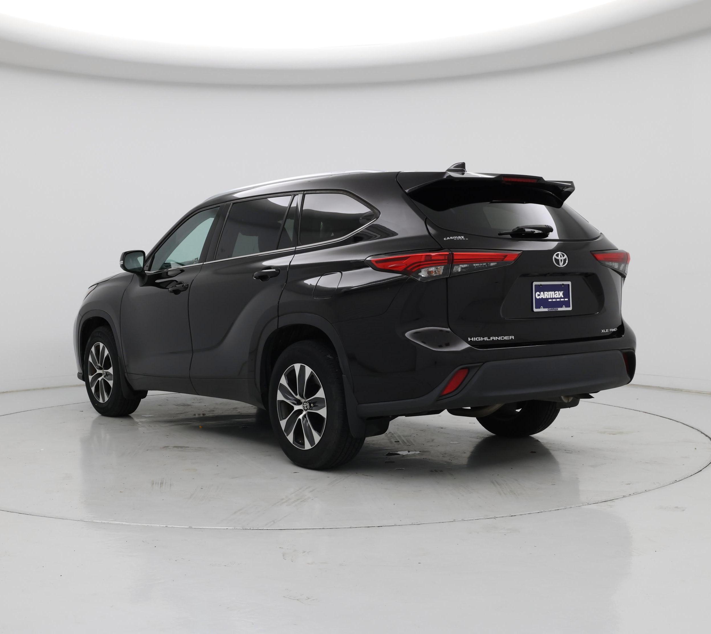 Thumbnail: 2020 Toyota Highlander - 2