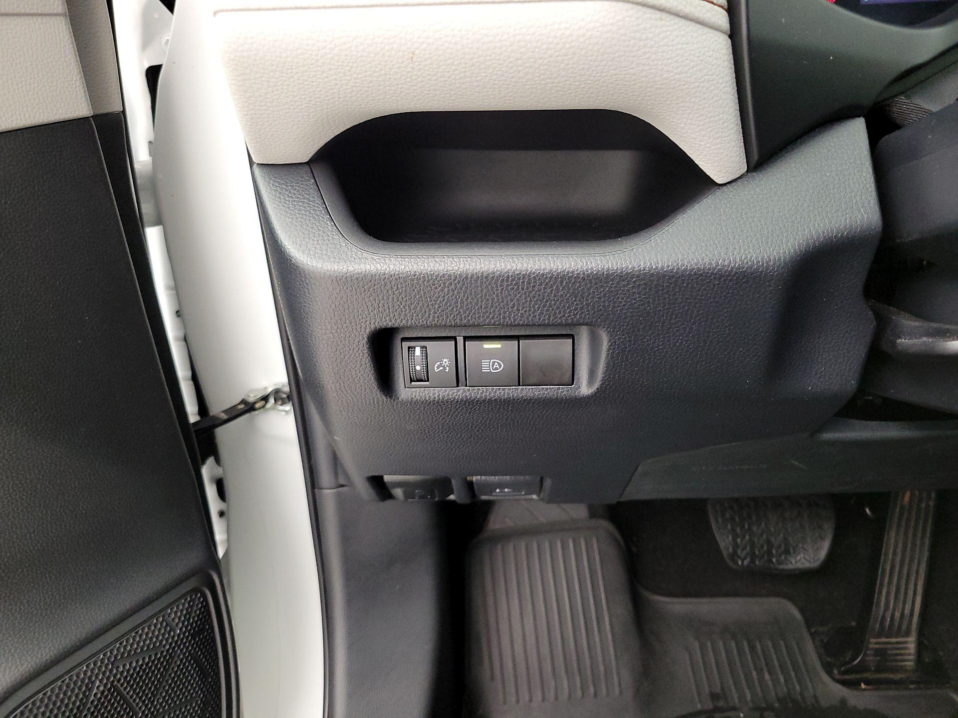 Thumbnail: 2023 Toyota RAV4 - 13