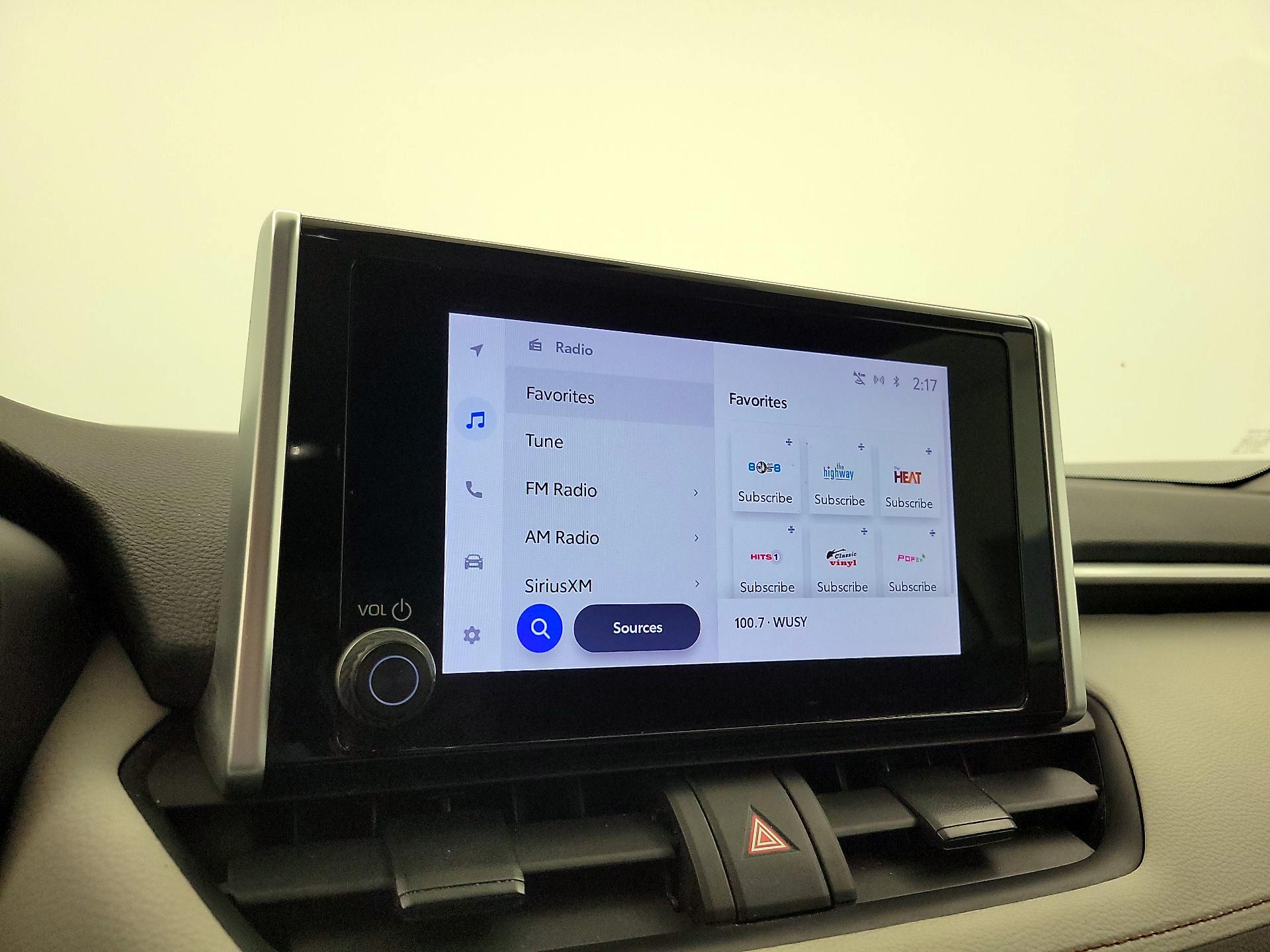 Thumbnail: 2023 Toyota RAV4 - 15