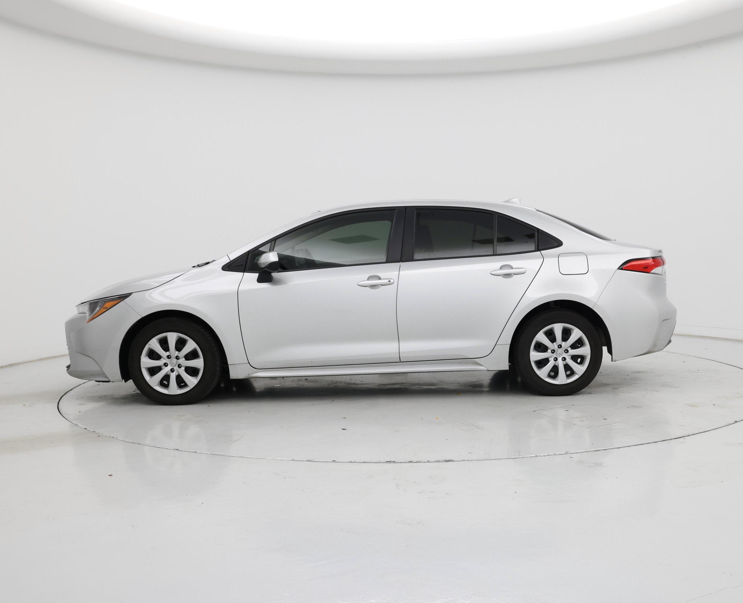 Thumbnail: 2023 Toyota Corolla - 3