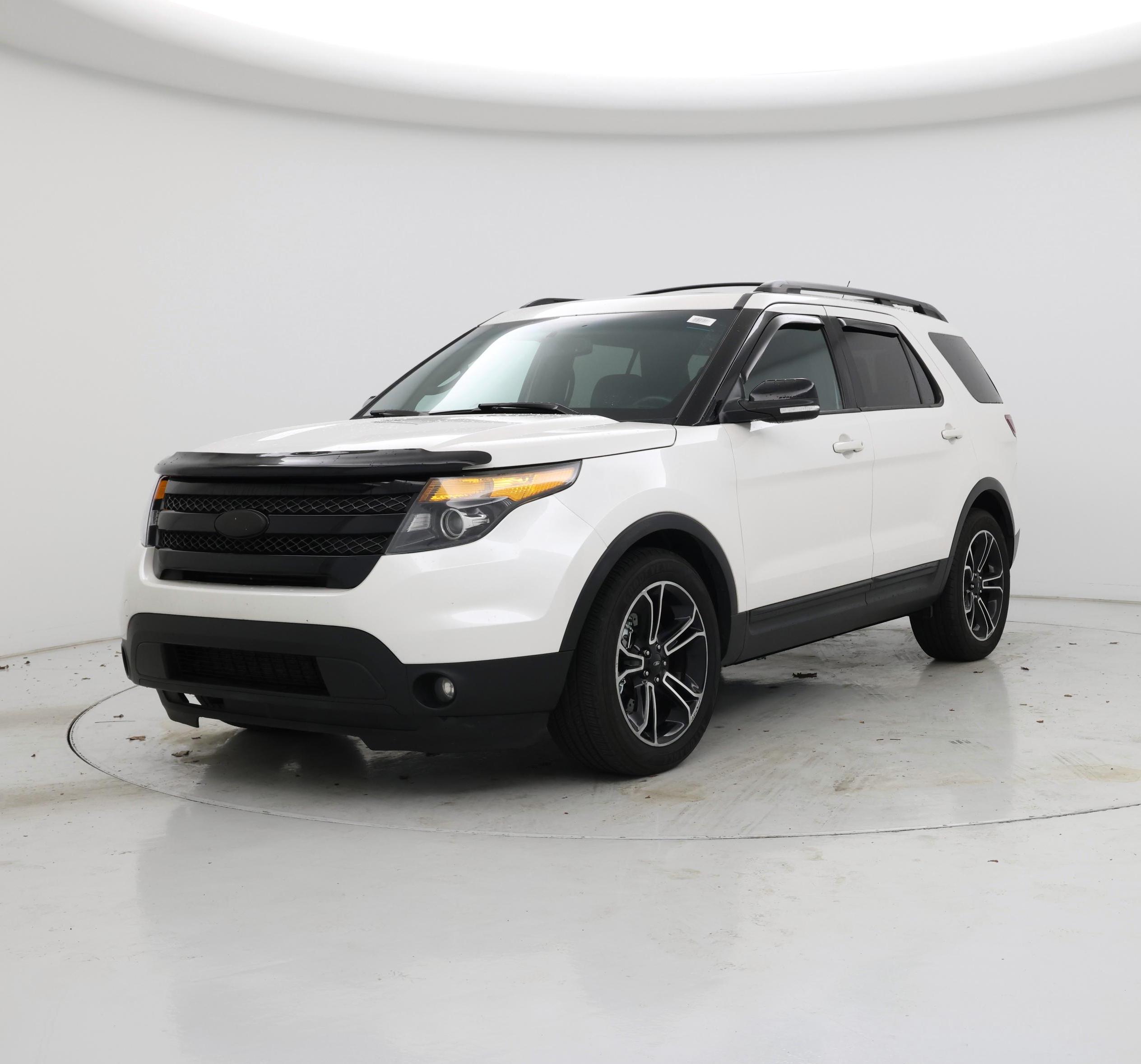 Thumbnail: 2015 Ford Explorer - 4
