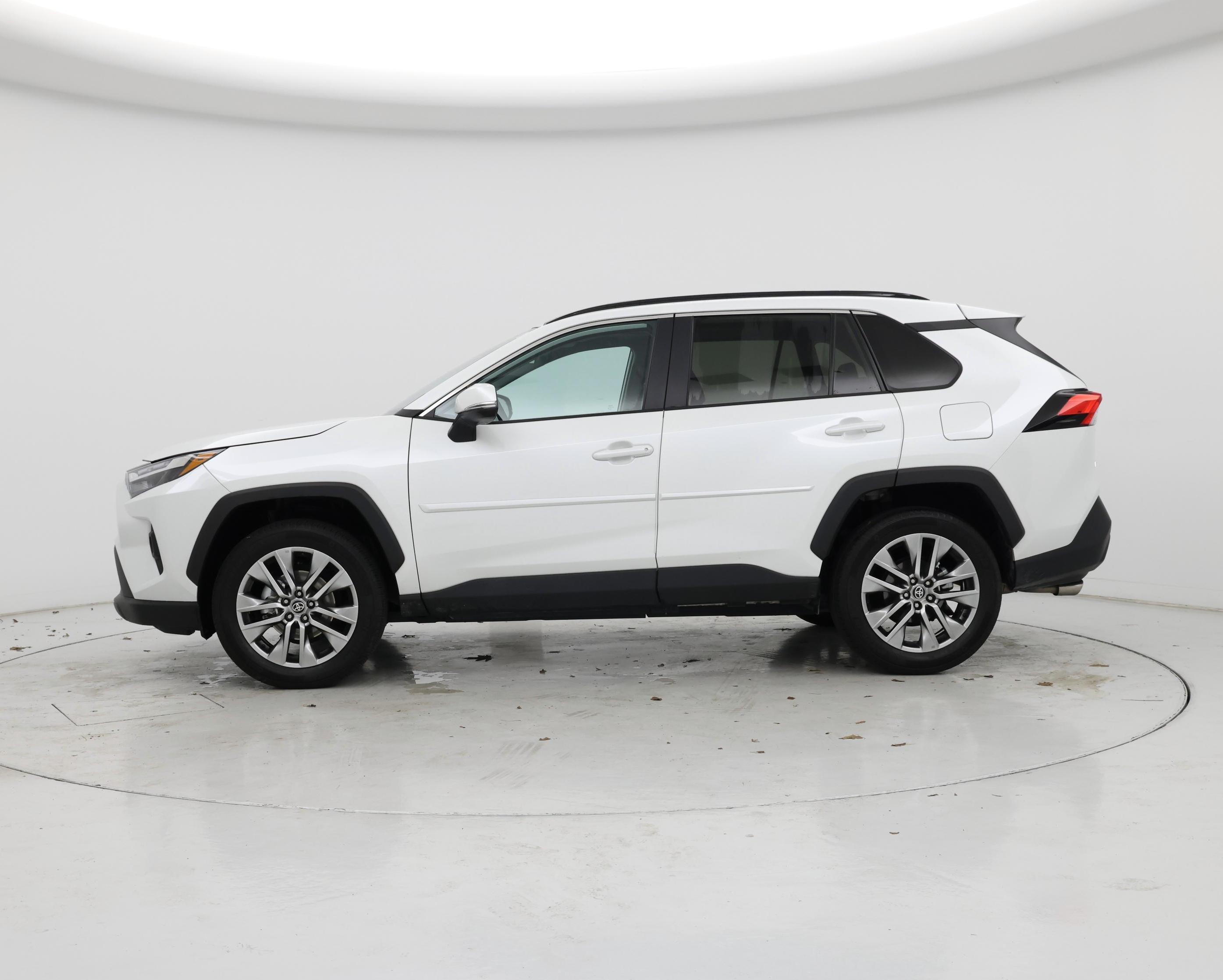 Thumbnail: 2023 Toyota RAV4 - 3