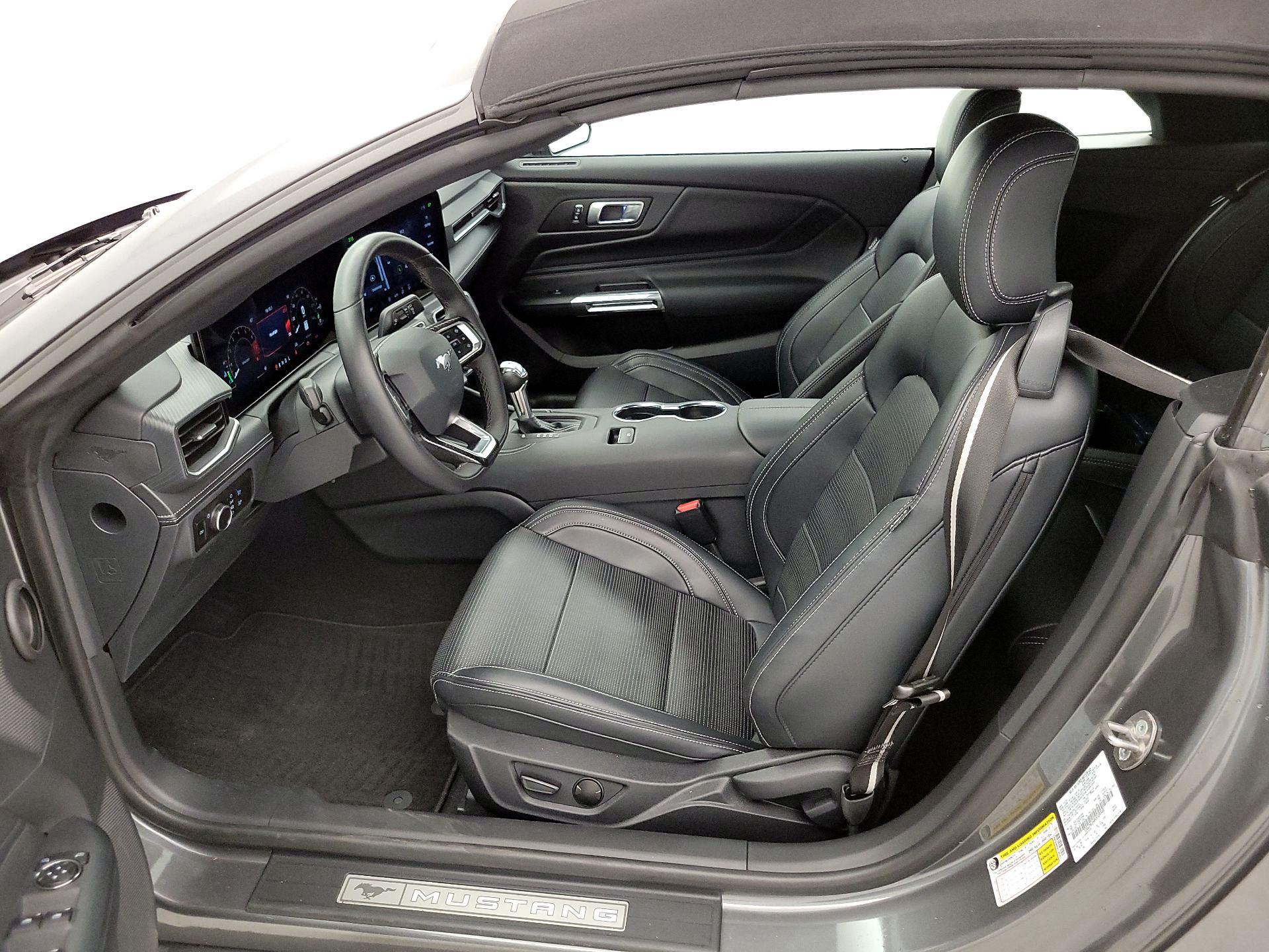 Thumbnail: 2025 Ford Mustang - 11