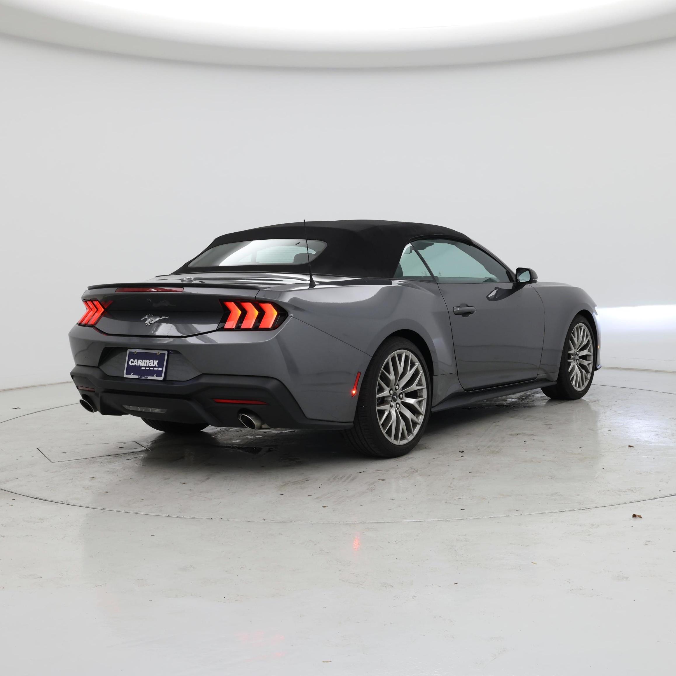 Thumbnail: 2025 Ford Mustang - 8