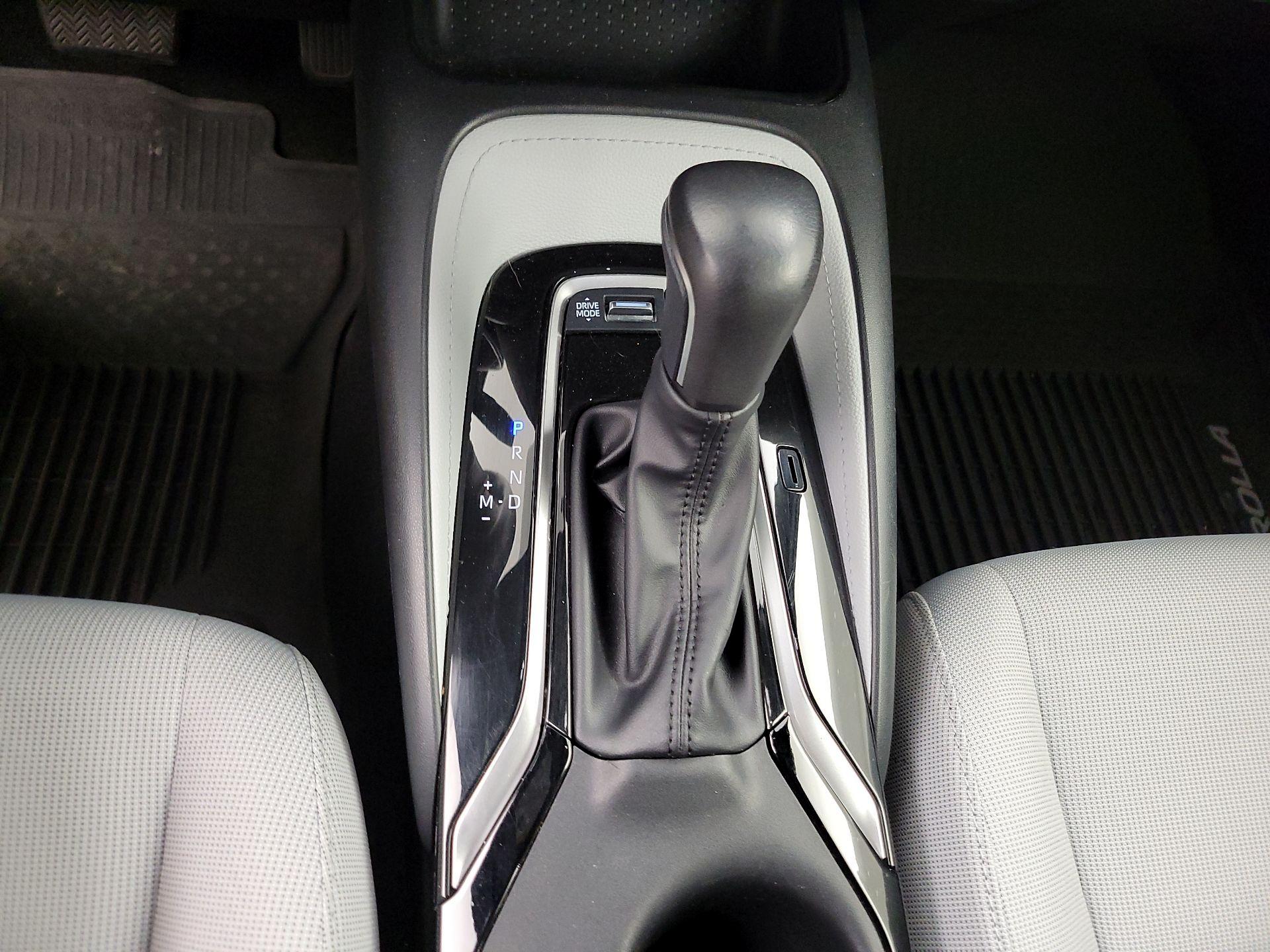 Thumbnail: 2023 Toyota Corolla - 17