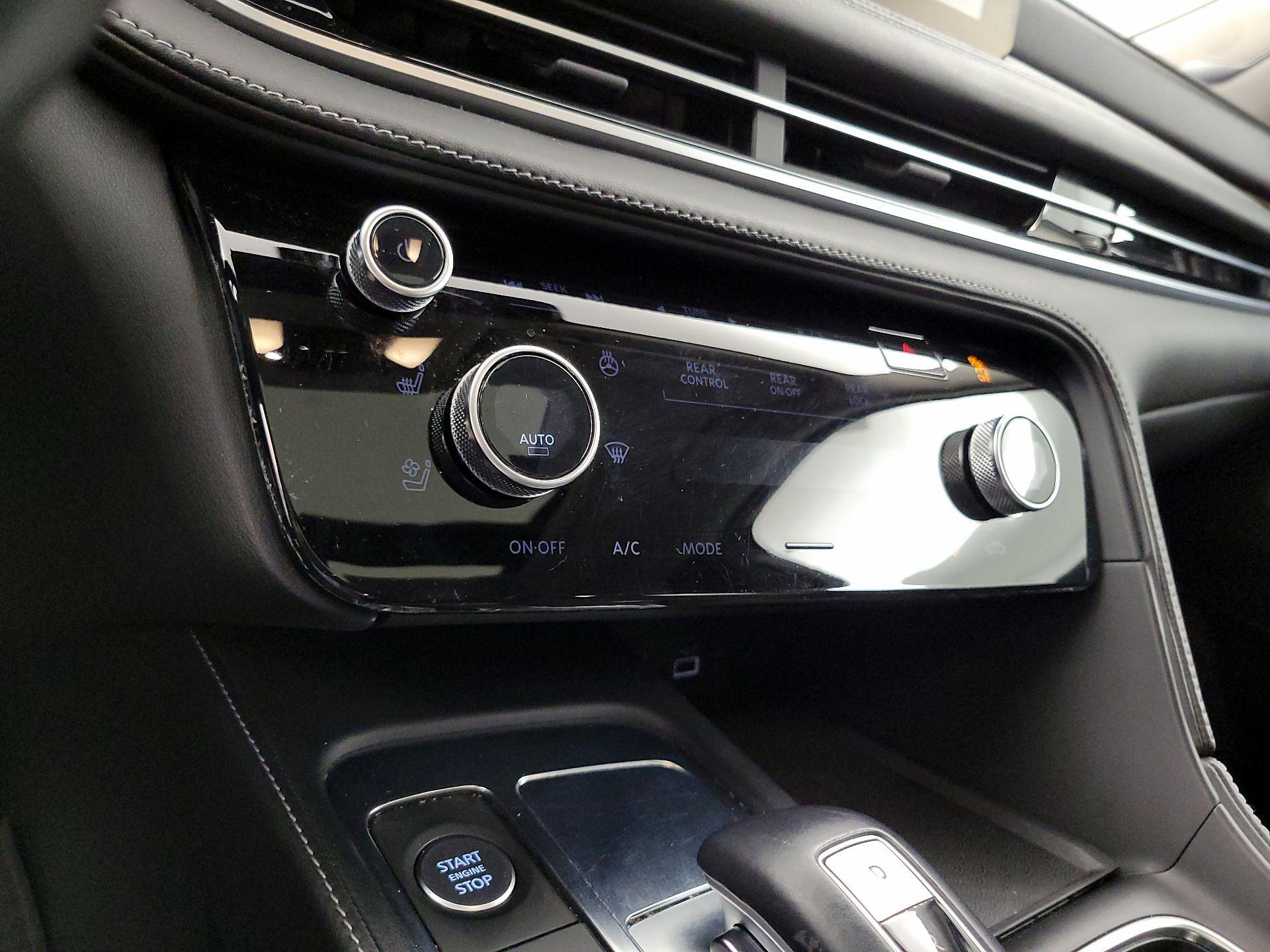 Thumbnail: 2022 INFINITI QX60 - 17