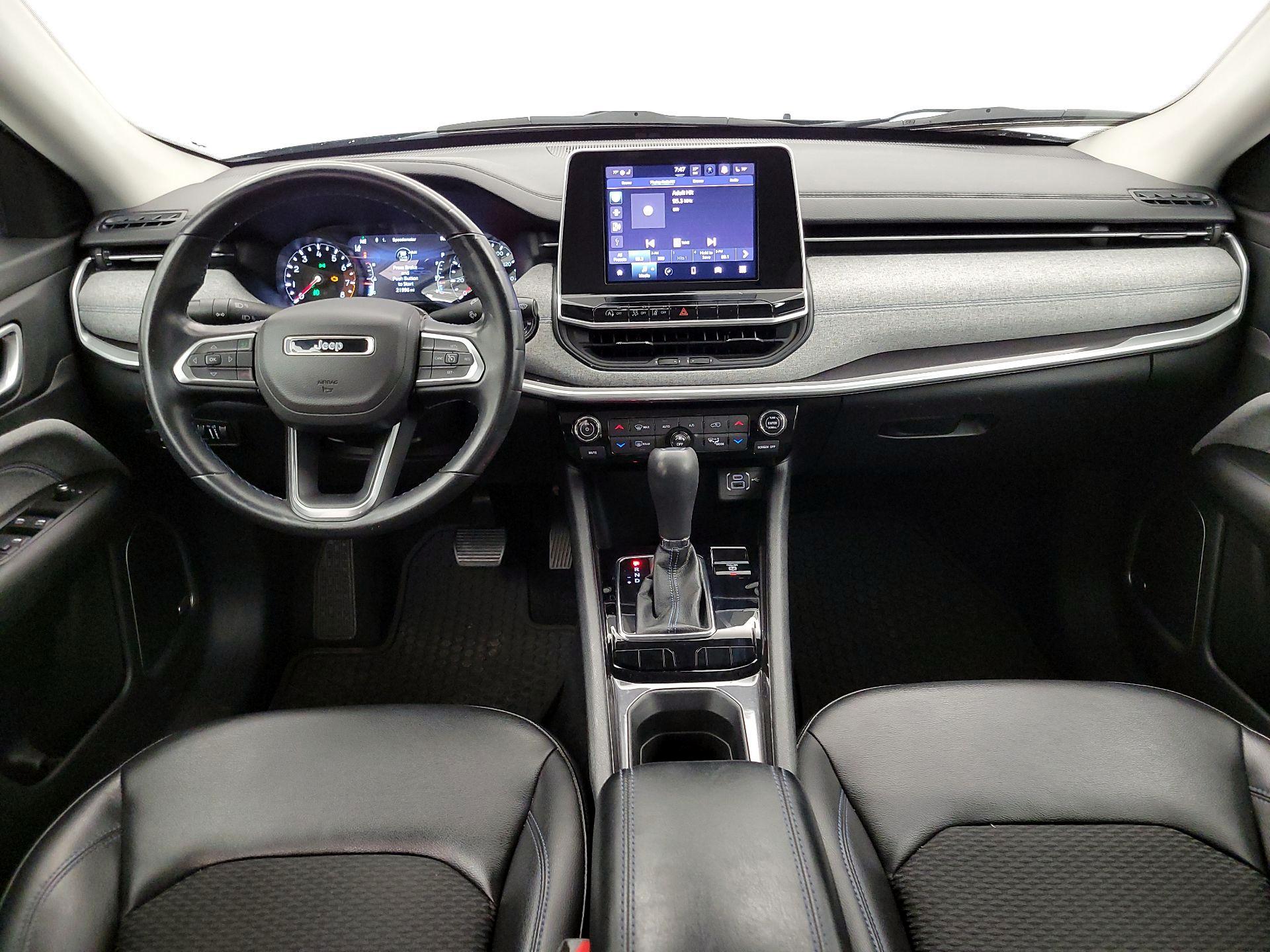 Thumbnail: 2022 Jeep Compass - 9