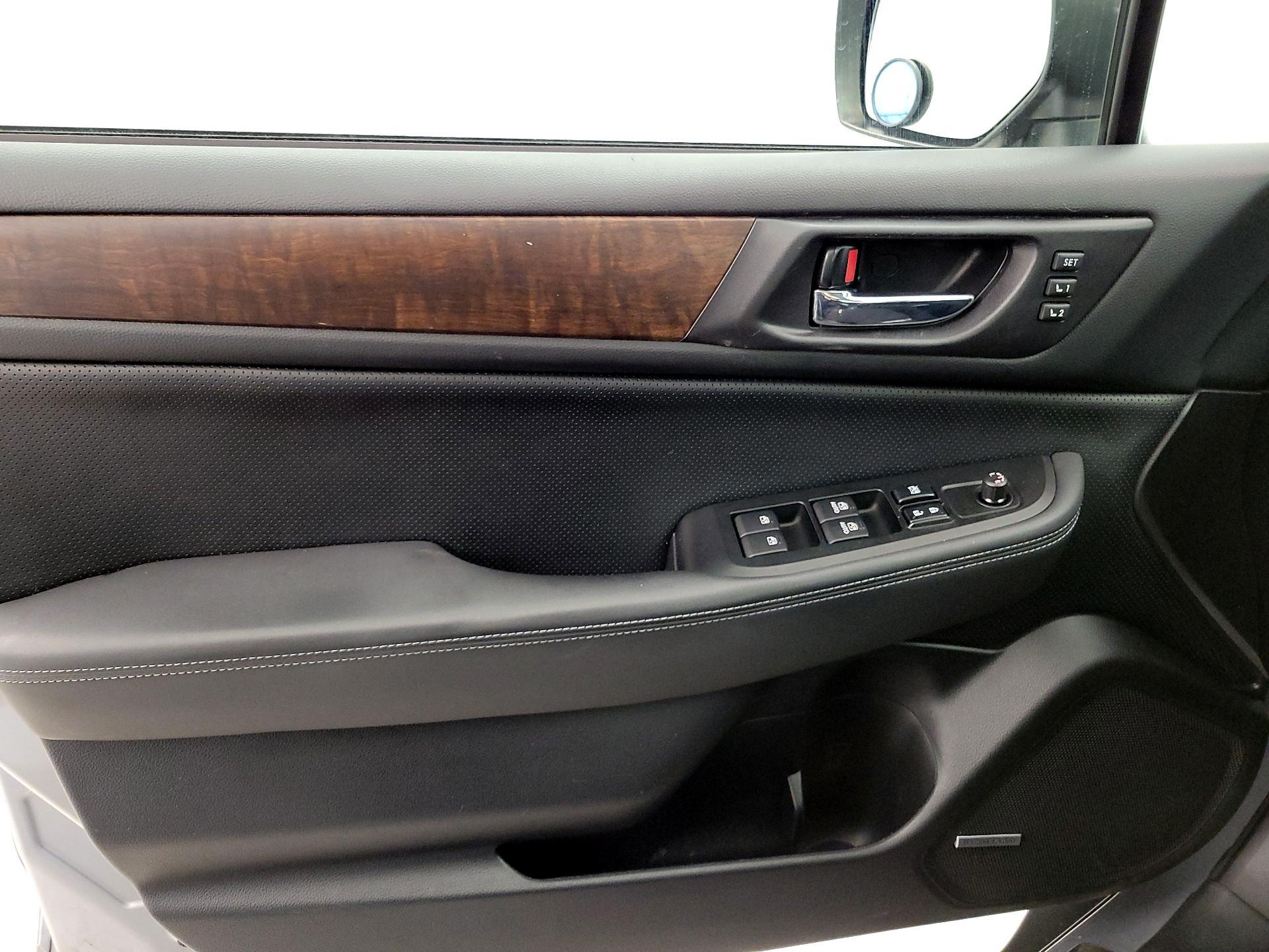 Thumbnail: 2015 Subaru Outback - 12