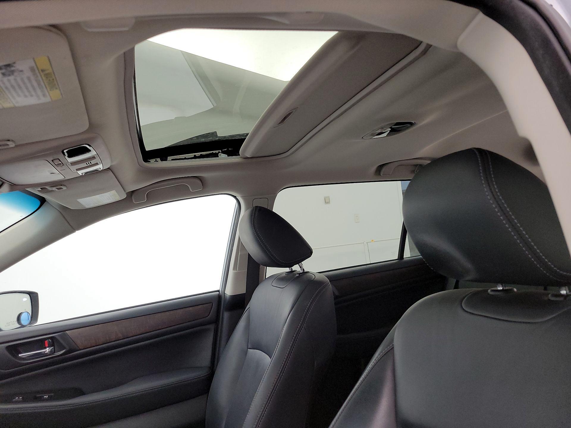 Thumbnail: 2015 Subaru Outback - 20