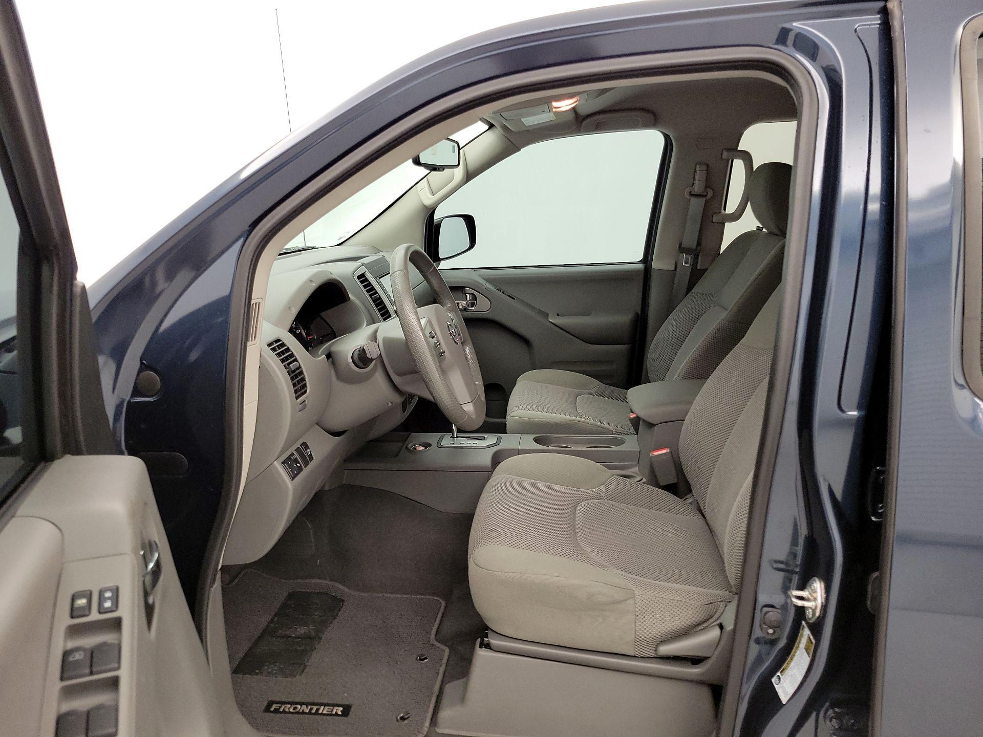 Thumbnail: 2020 Nissan Frontier - 11