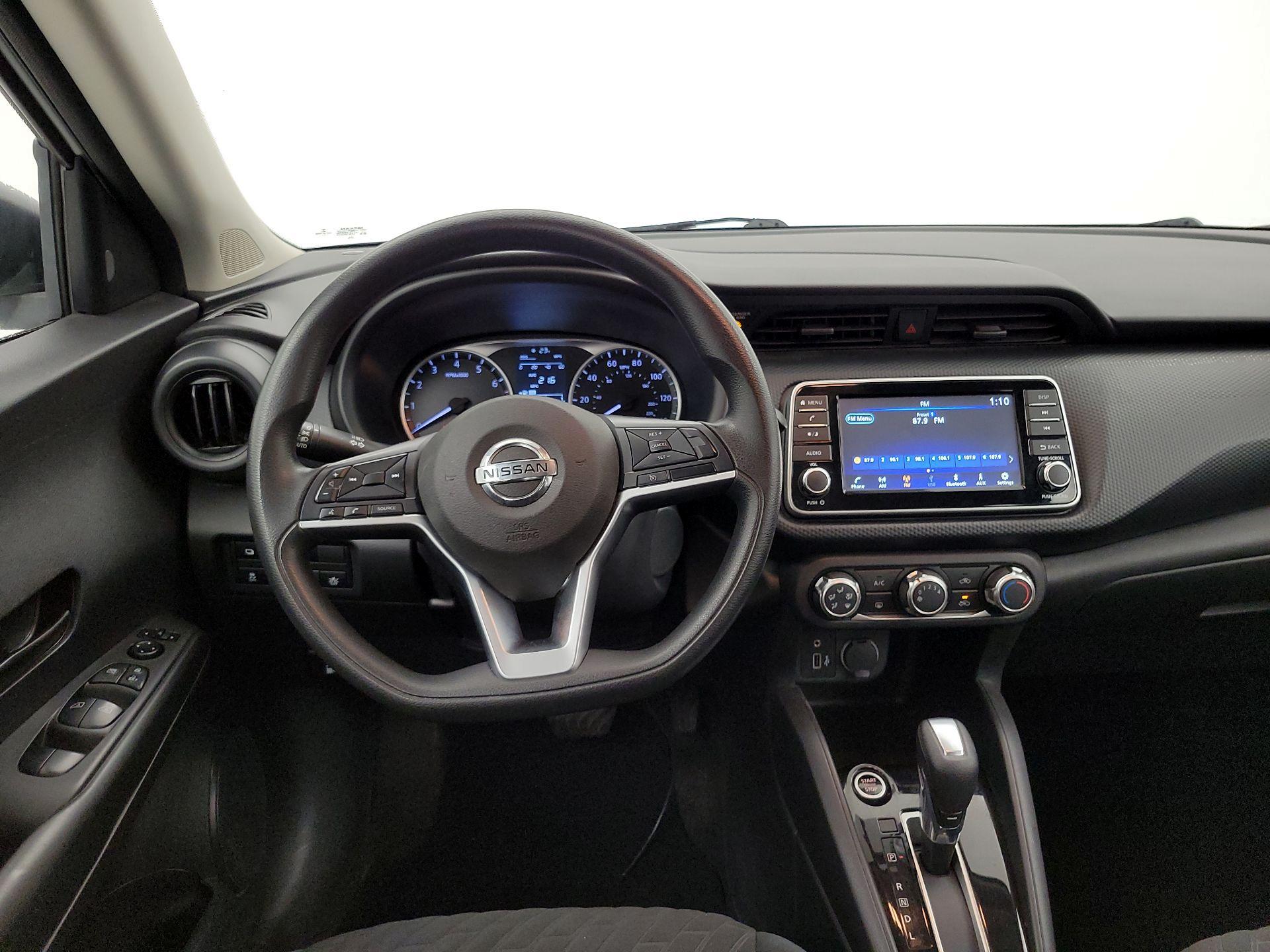 Thumbnail: 2021 Nissan Kicks - 10