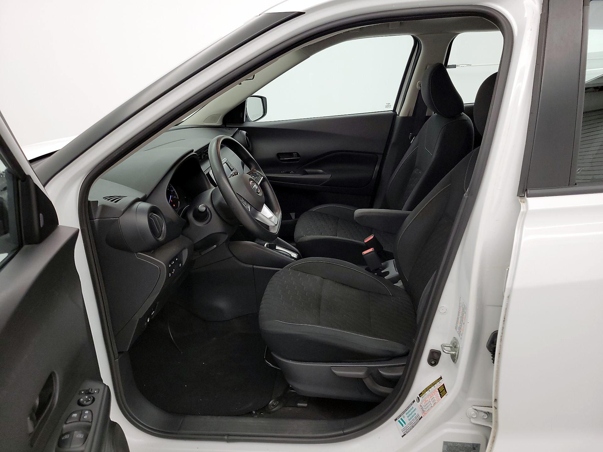 Thumbnail: 2021 Nissan Kicks - 11