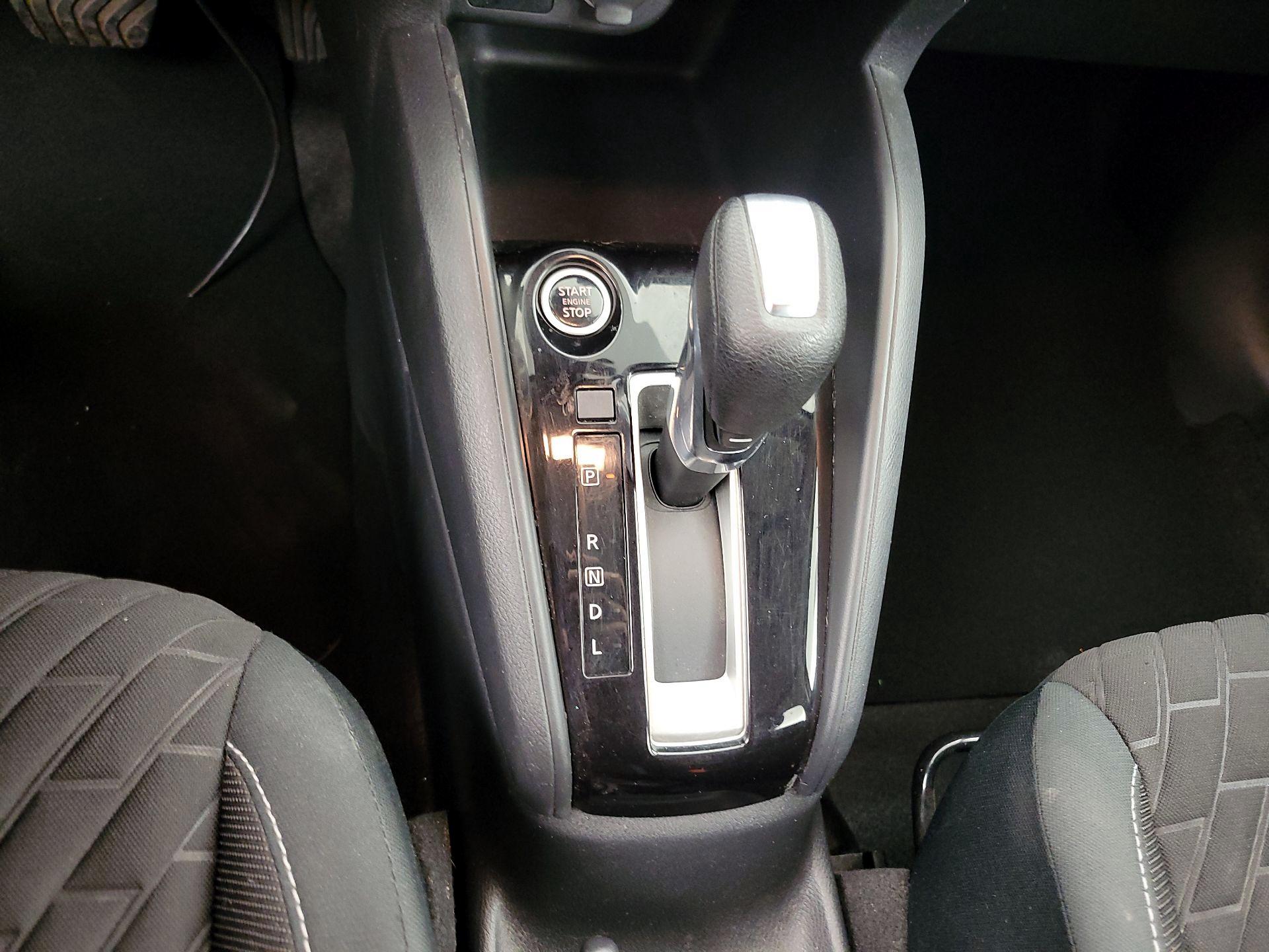 Thumbnail: 2021 Nissan Kicks - 17