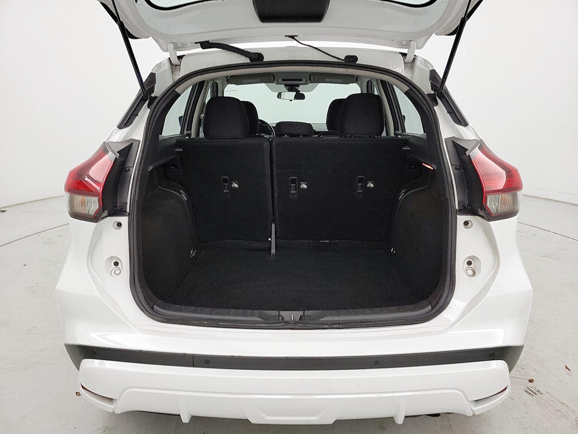 Thumbnail: 2021 Nissan Kicks - 20