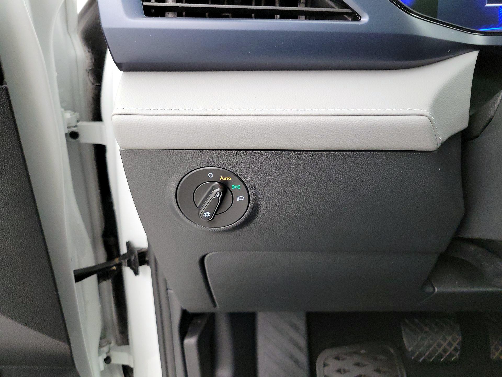 Thumbnail: 2024 Volkswagen Taos - 13