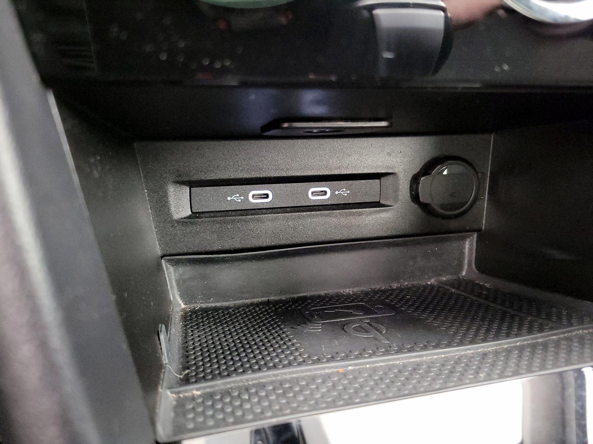 Thumbnail: 2024 Volkswagen Taos - 18