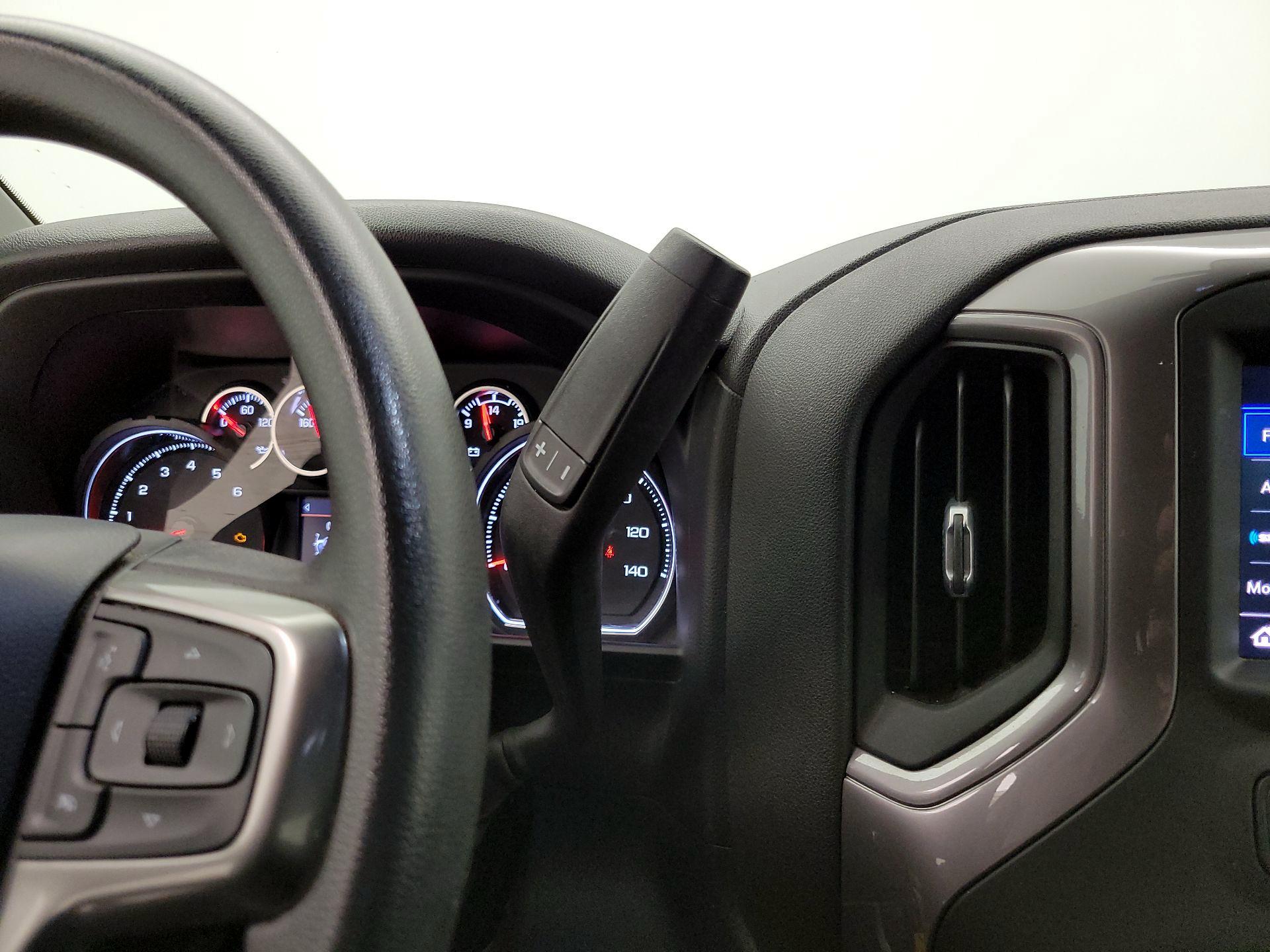 Thumbnail: 2021 Chevrolet Silverado 1500 - 17