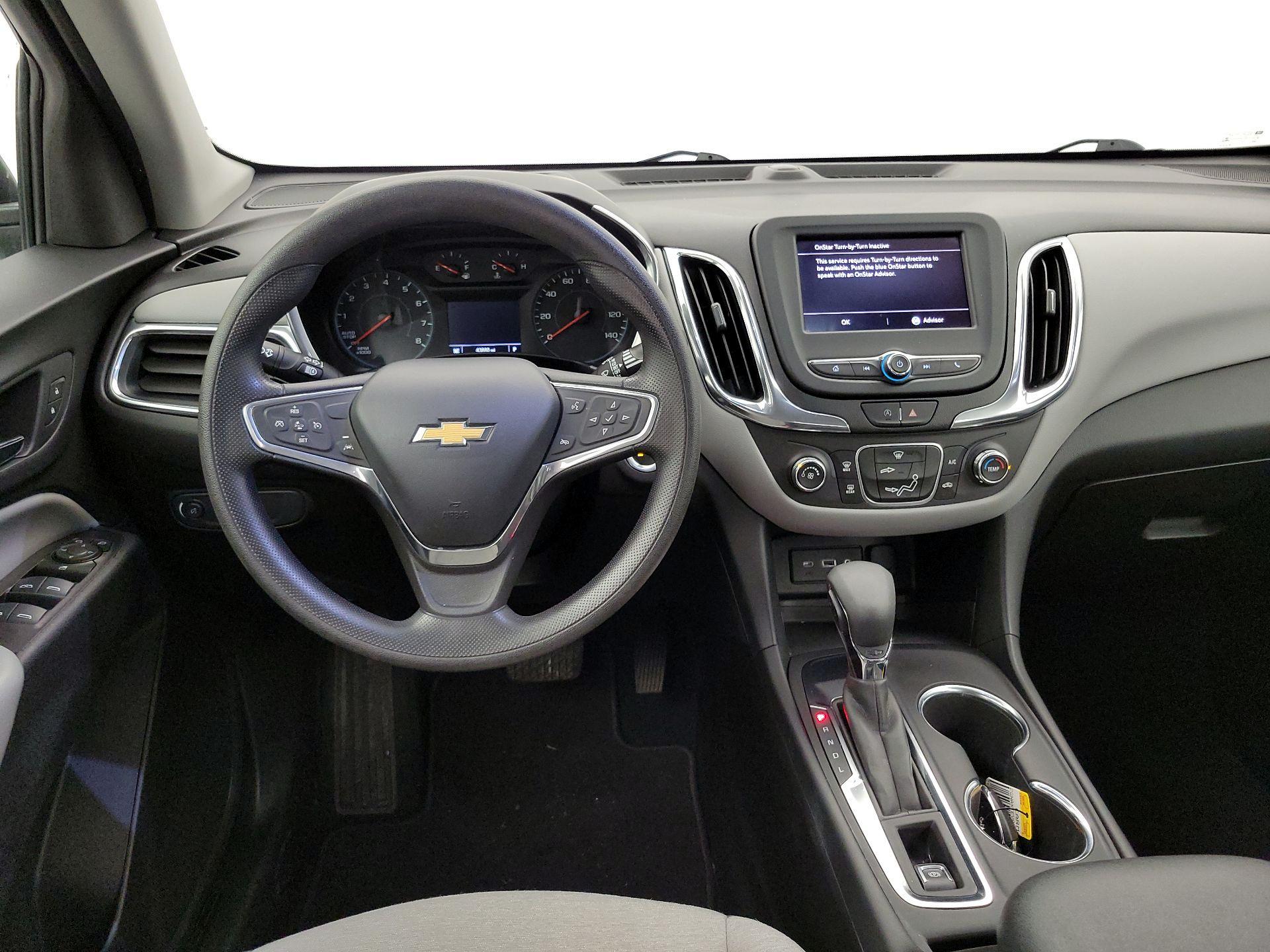 Thumbnail: 2022 Chevrolet Equinox - 10