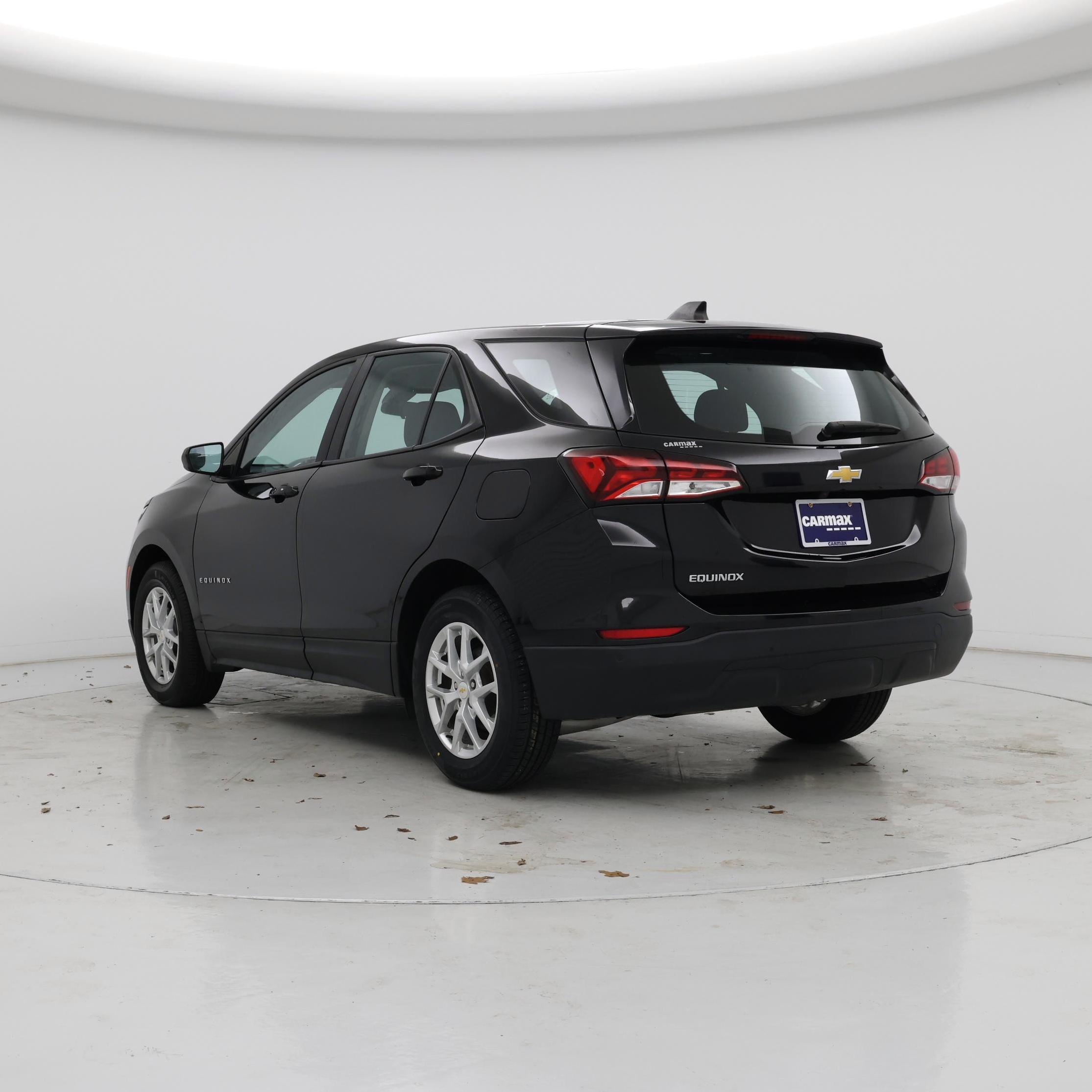 Thumbnail: 2022 Chevrolet Equinox - 2