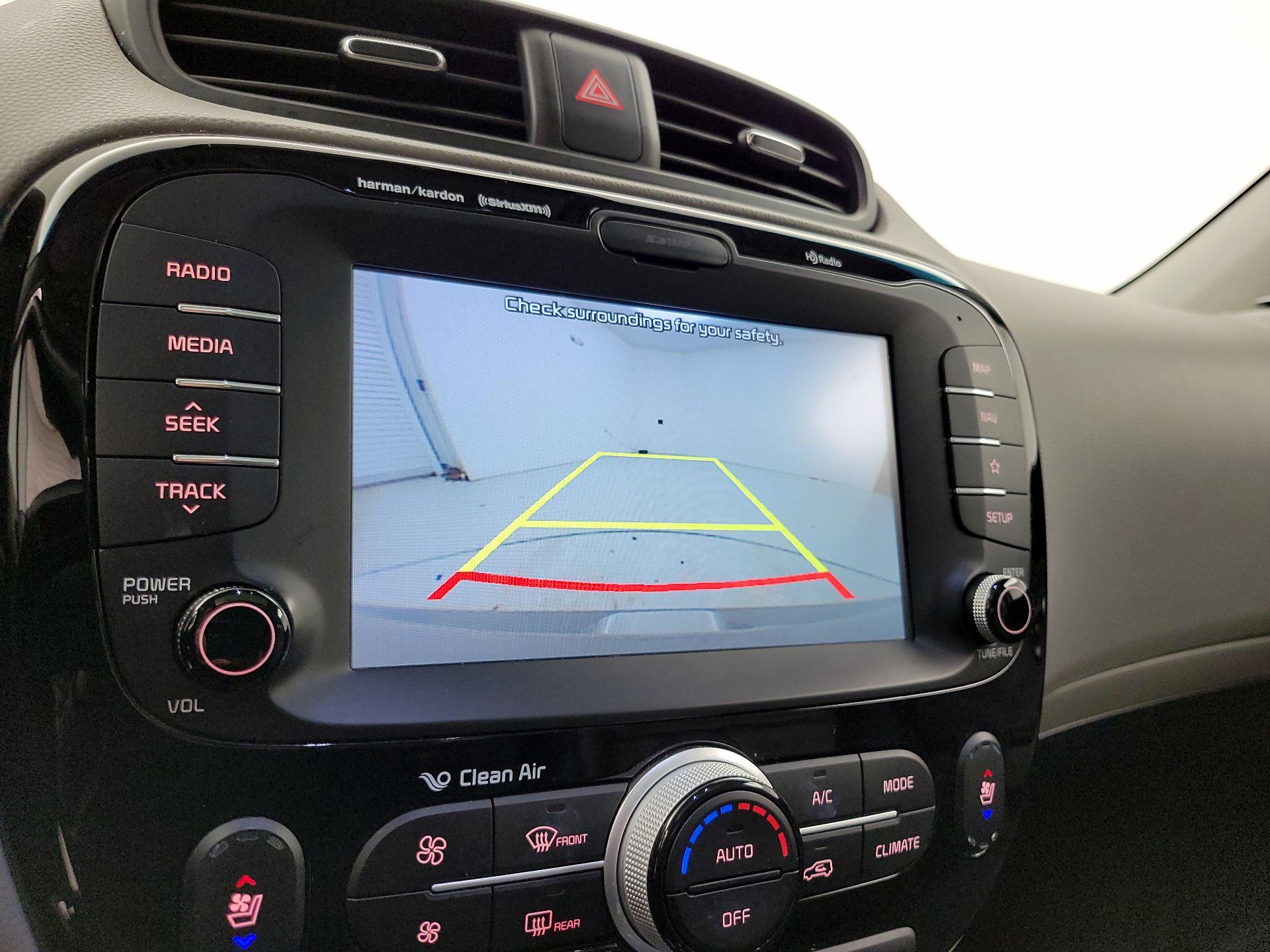 Thumbnail: 2019 Kia Soul - 15