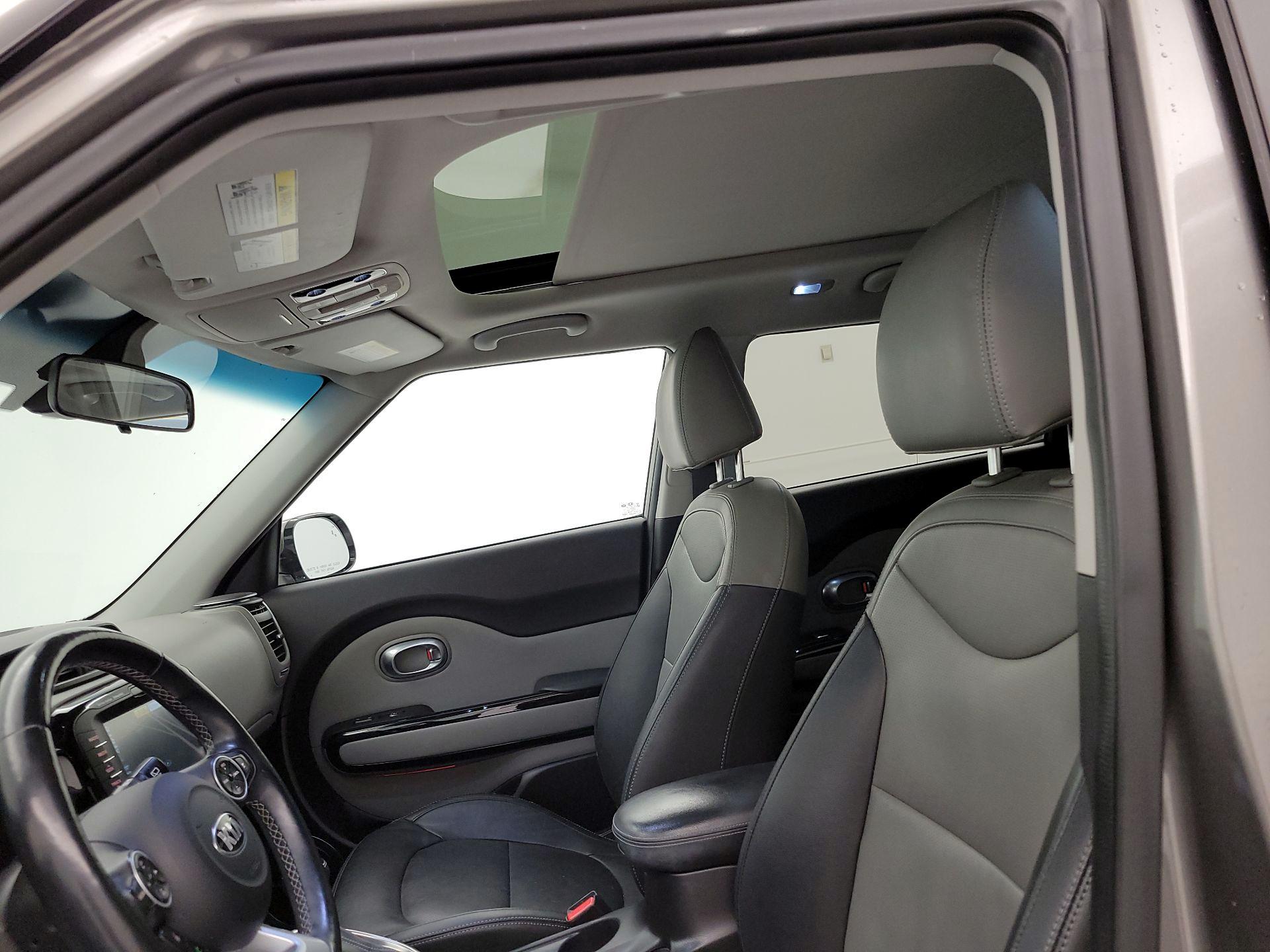 Thumbnail: 2019 Kia Soul - 20