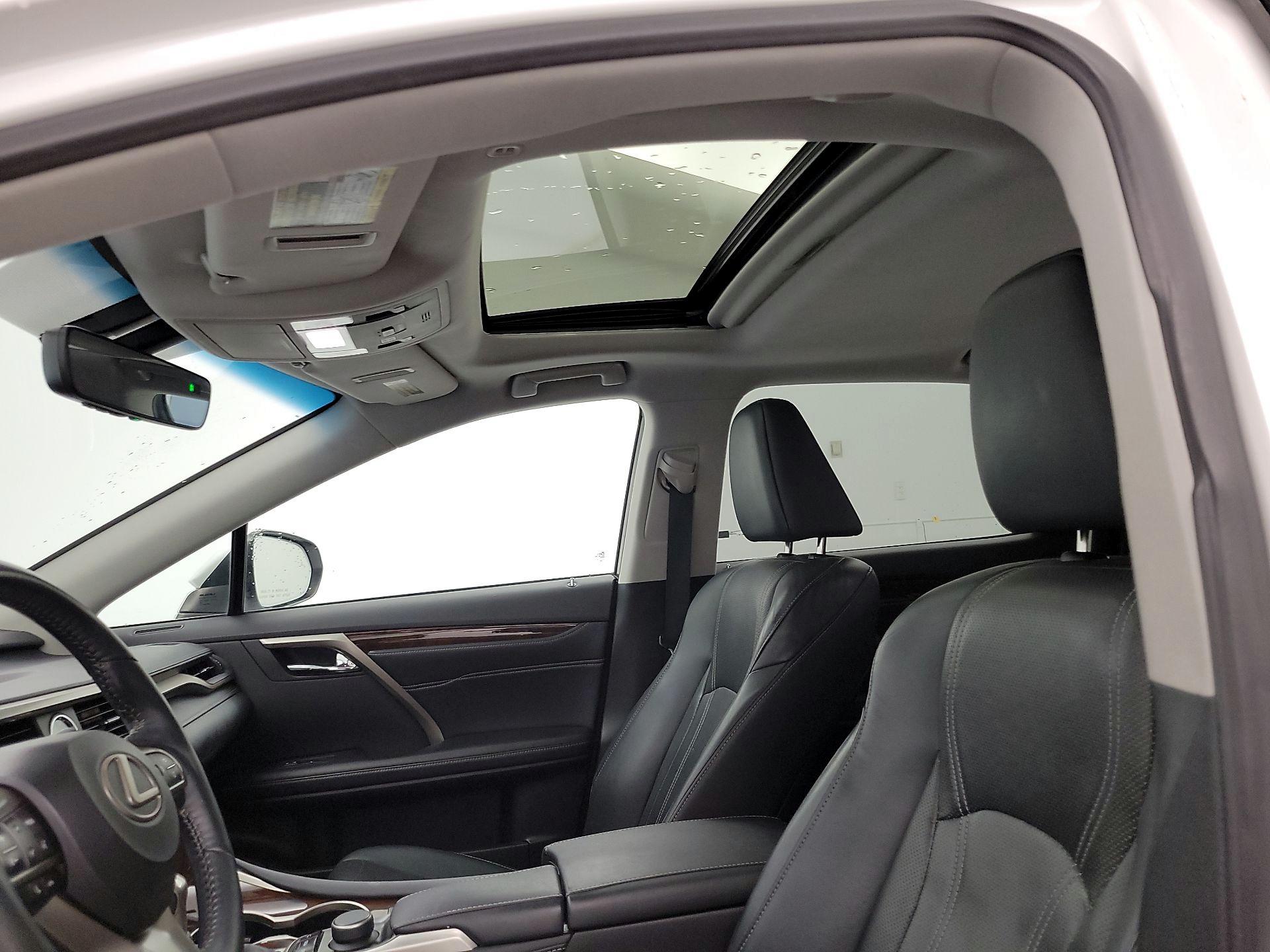 Thumbnail: 2016 Lexus RX - 19