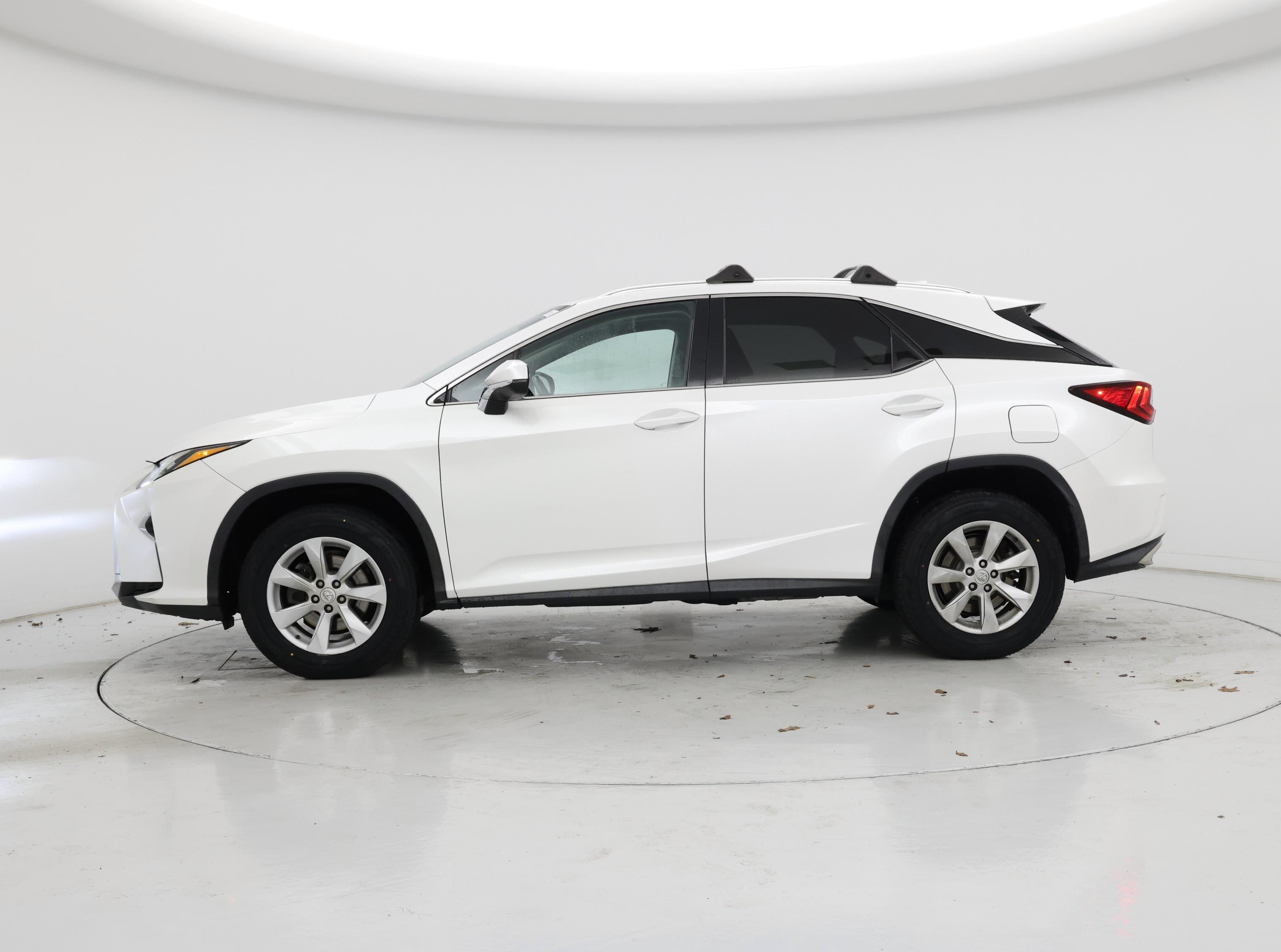Thumbnail: 2016 Lexus RX - 3