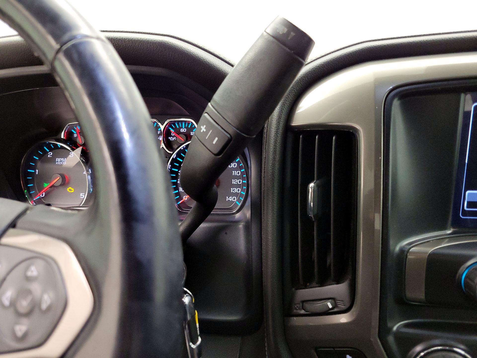 Thumbnail: 2019 Chevrolet Silverado 3500 - 18