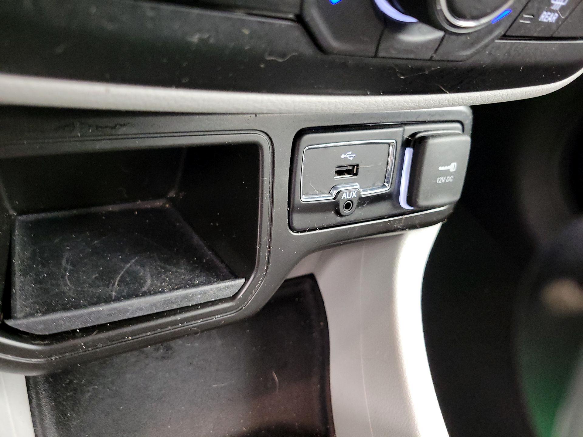 Thumbnail: 2020 Jeep Renegade - 19