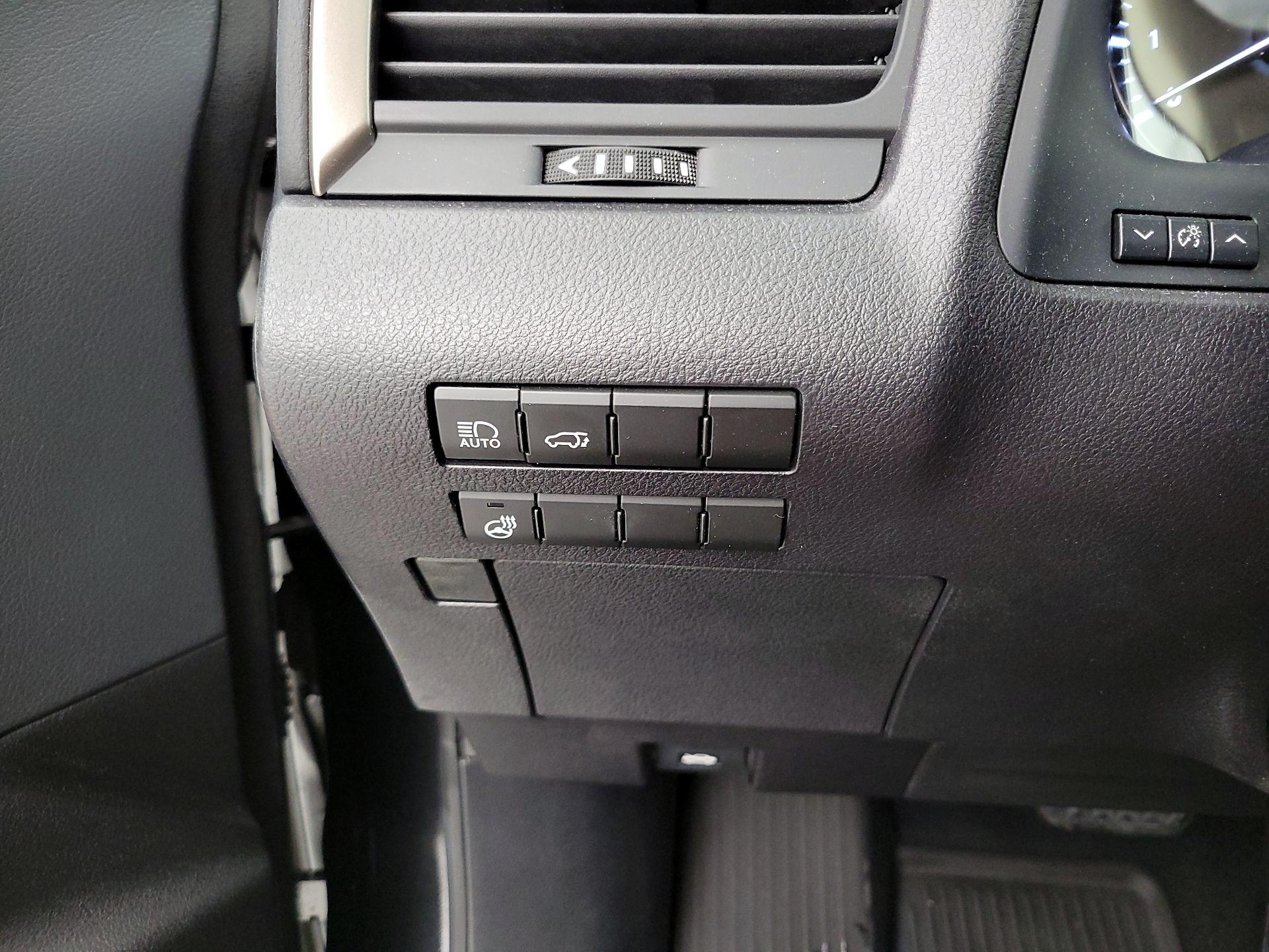 Thumbnail: 2022 Lexus RX - 13