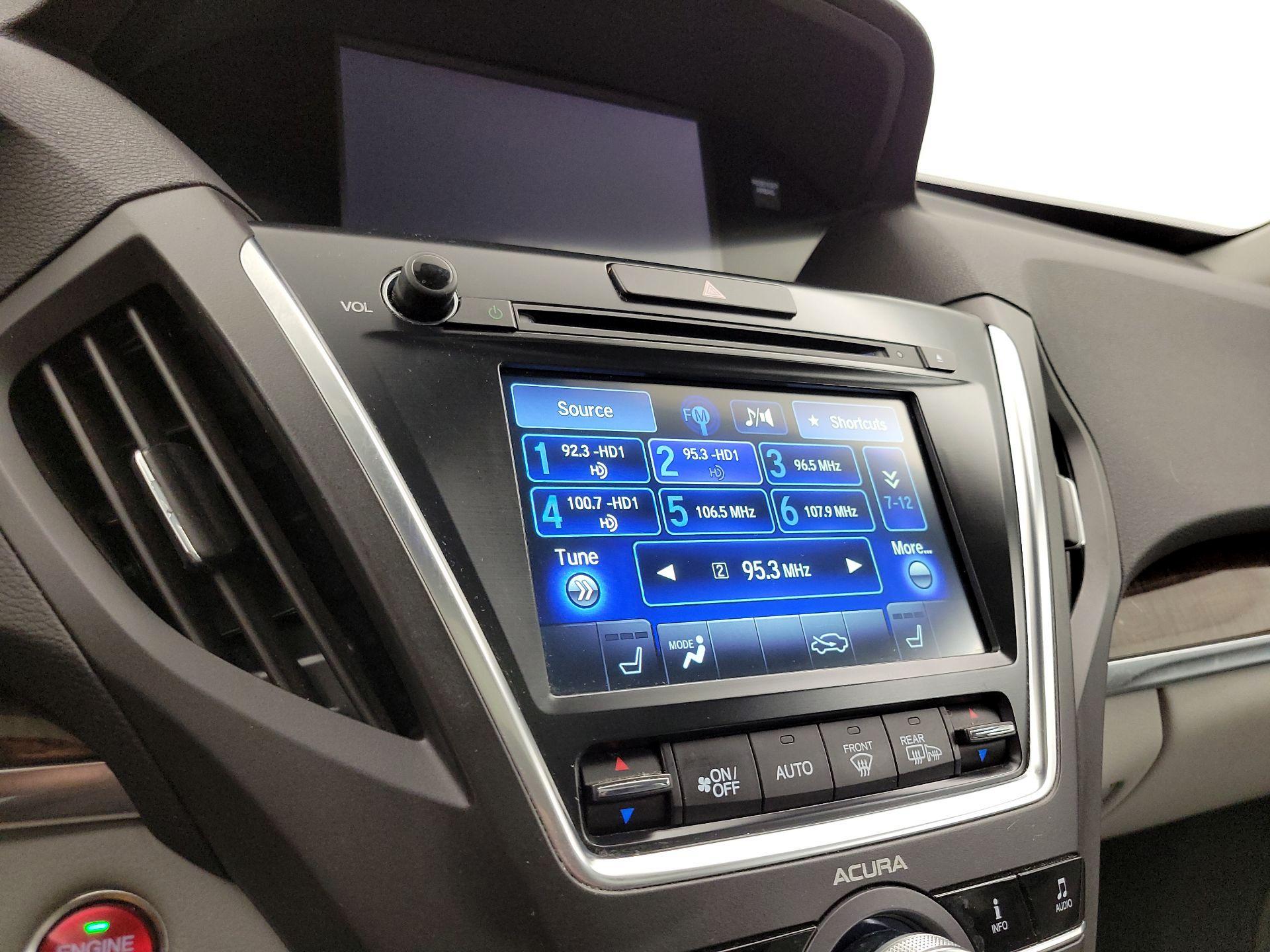 Thumbnail: 2017 Acura MDX - 16