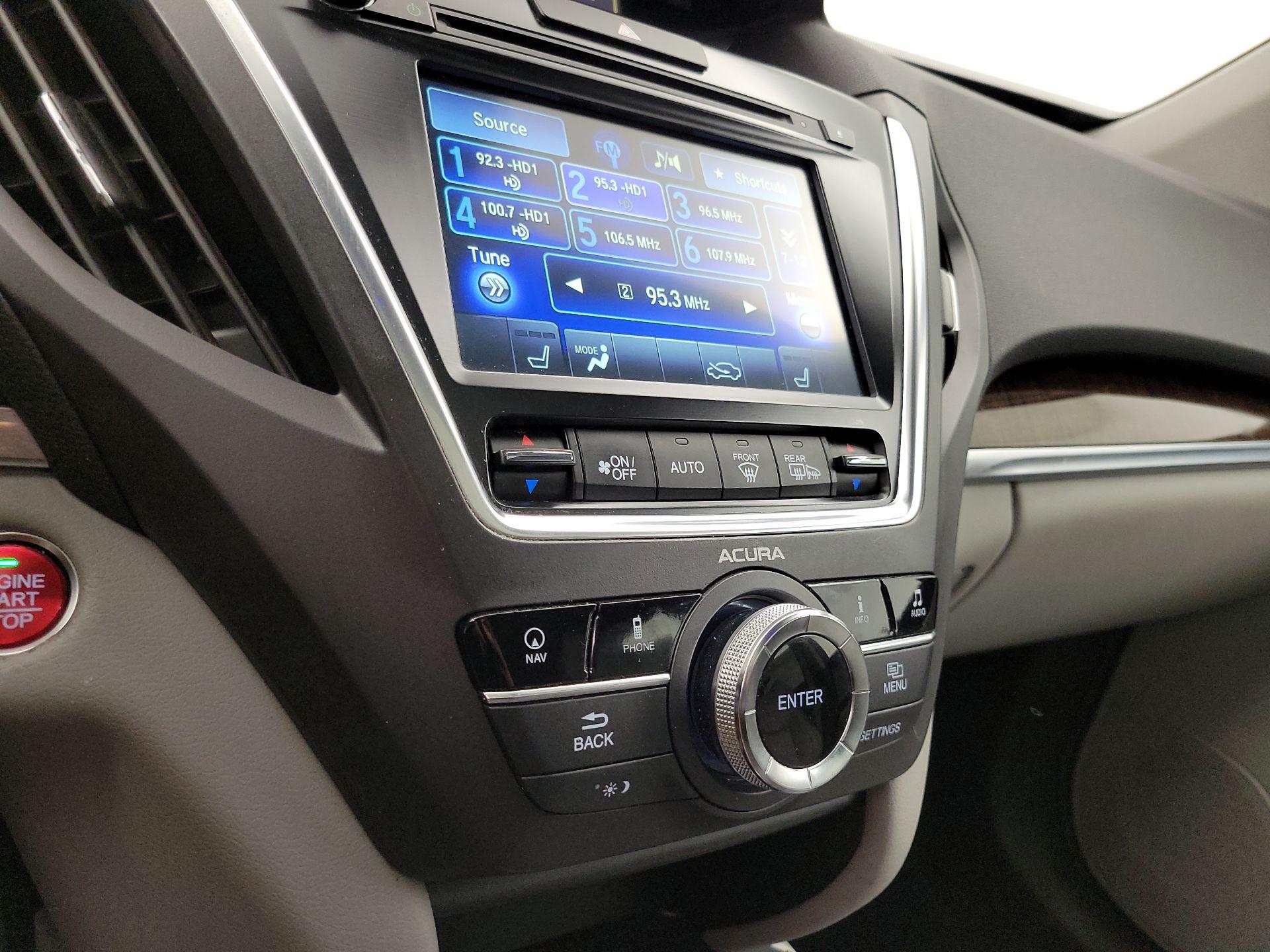 Thumbnail: 2017 Acura MDX - 17