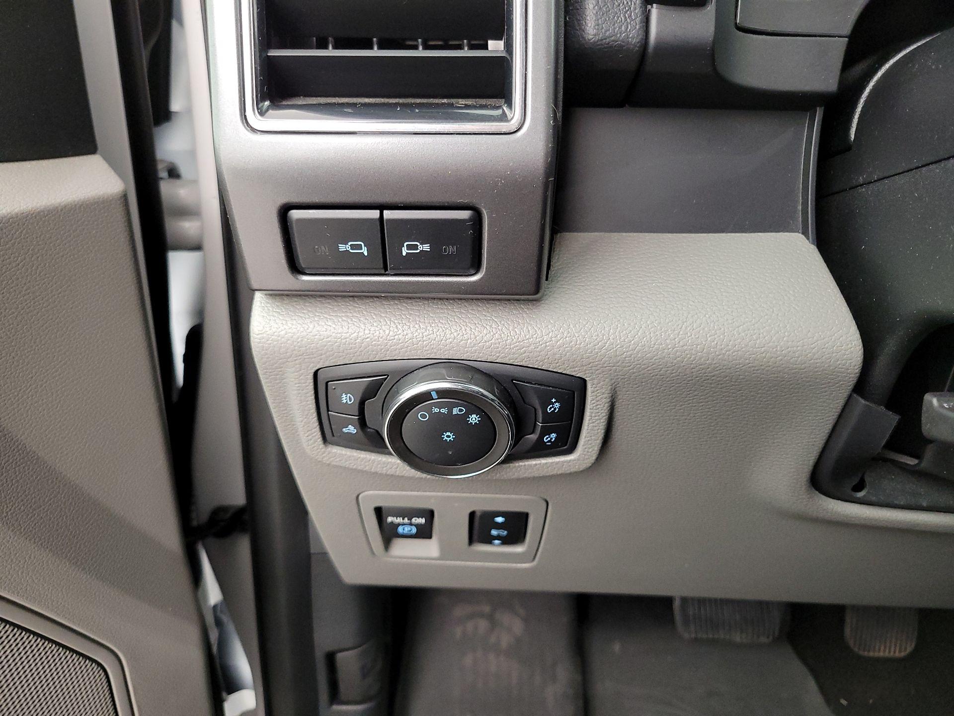 Thumbnail: 2020 Ford F-150 - 13