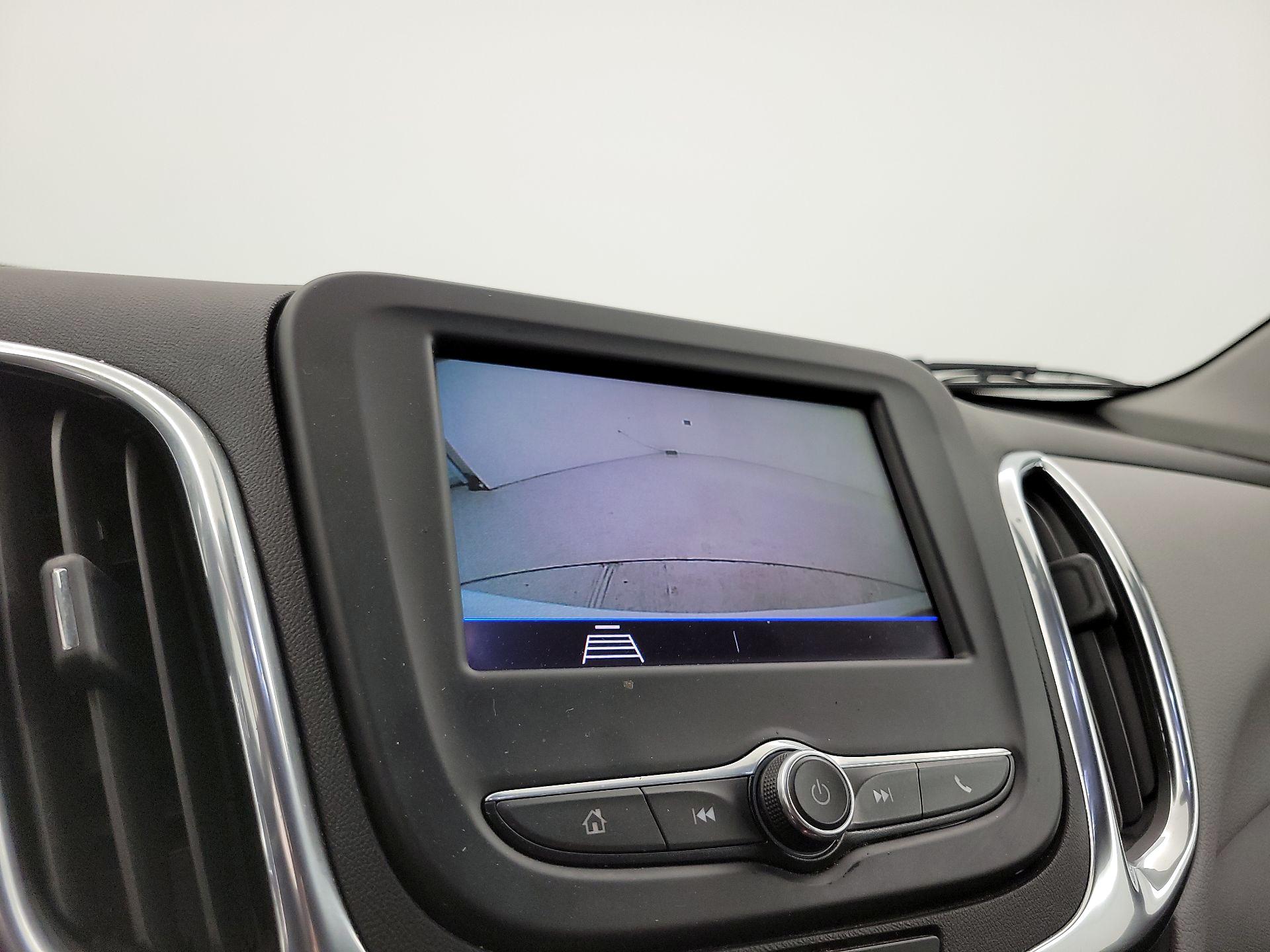 Thumbnail: 2020 Chevrolet Equinox - 14