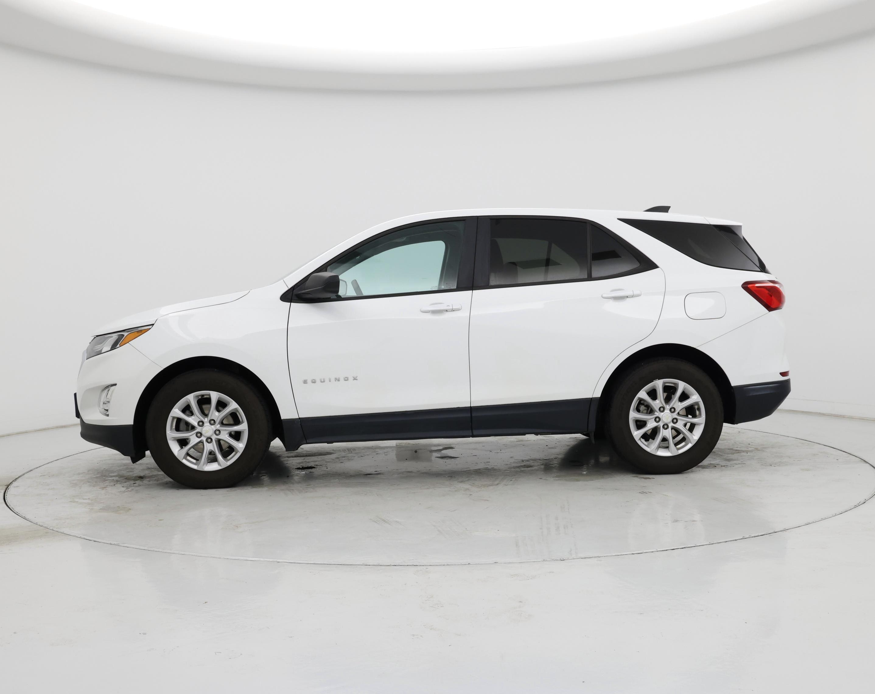 Thumbnail: 2020 Chevrolet Equinox - 3