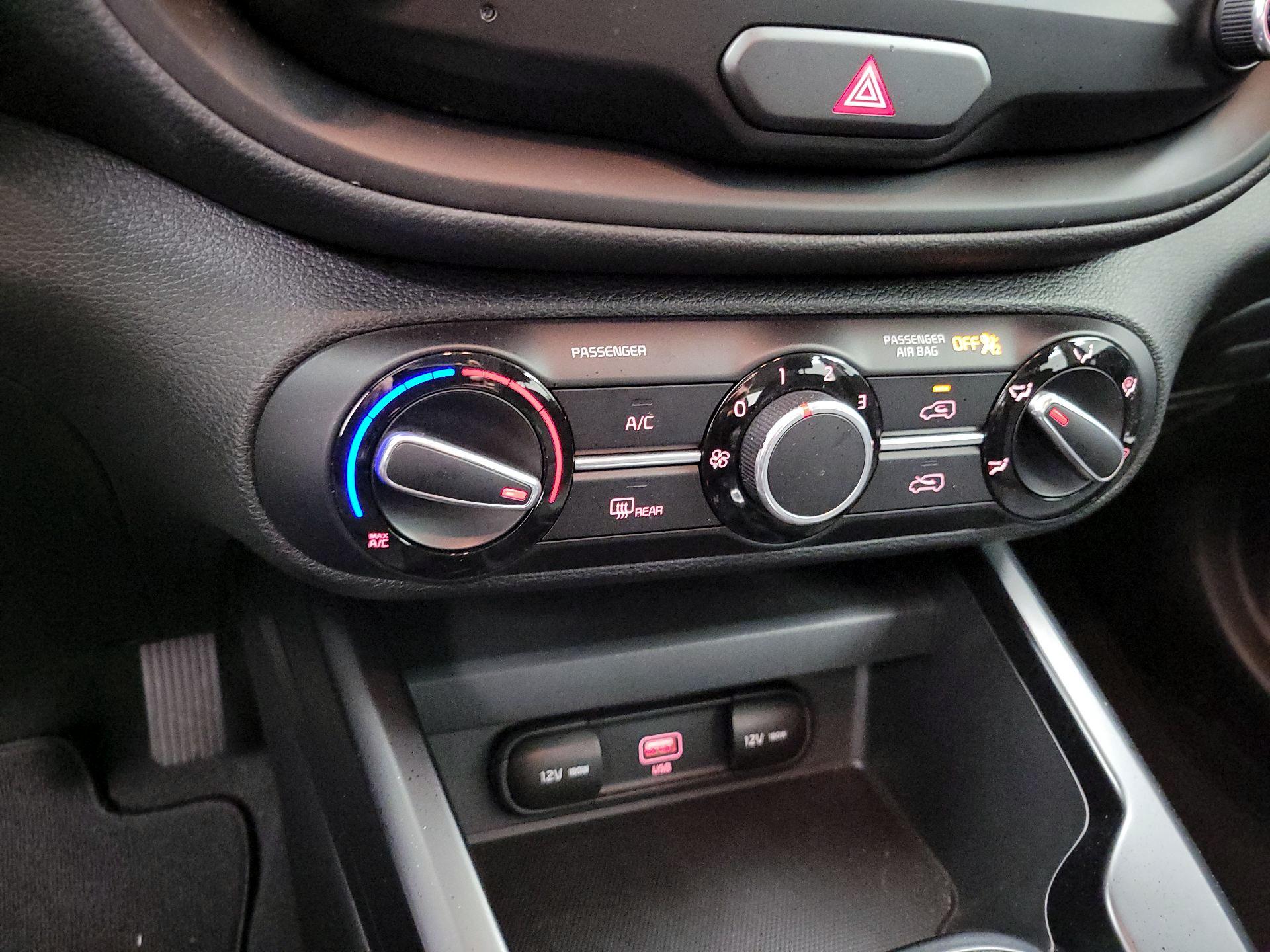 Thumbnail: 2021 Kia Soul - 16