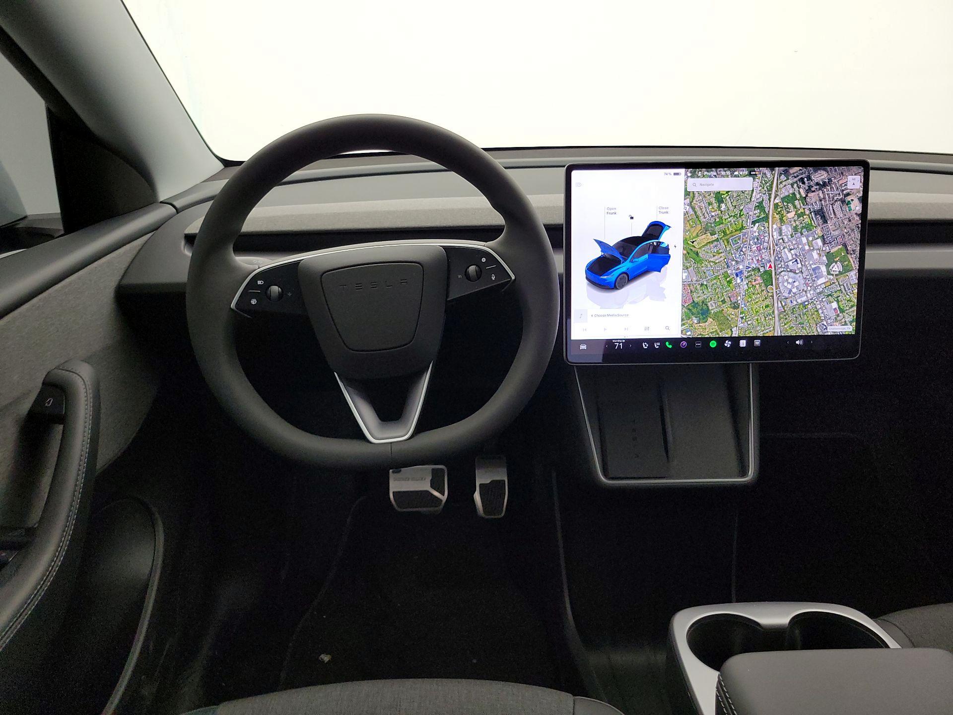 Thumbnail: 2026 Tesla Model Y - 10