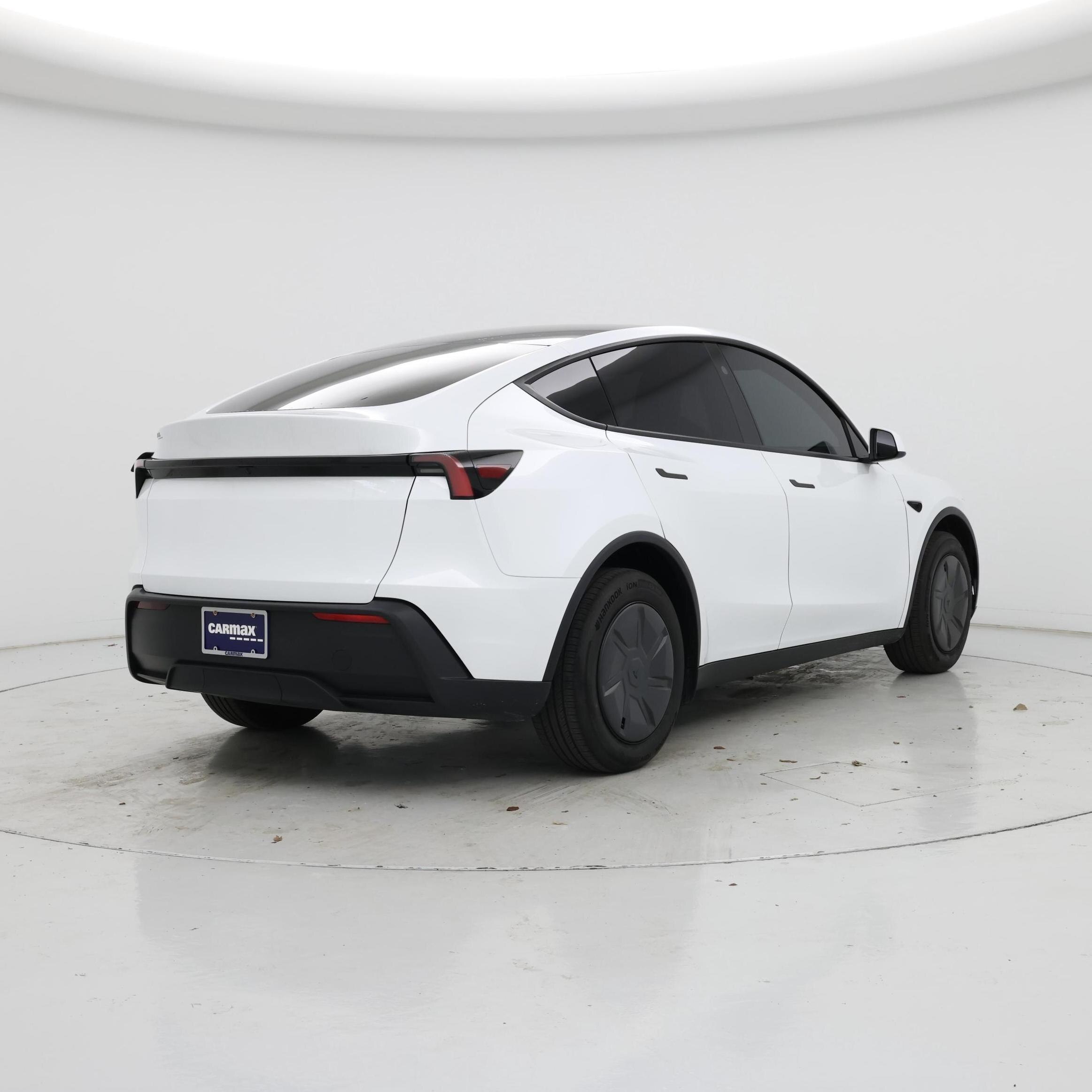 Thumbnail: 2026 Tesla Model Y - 8