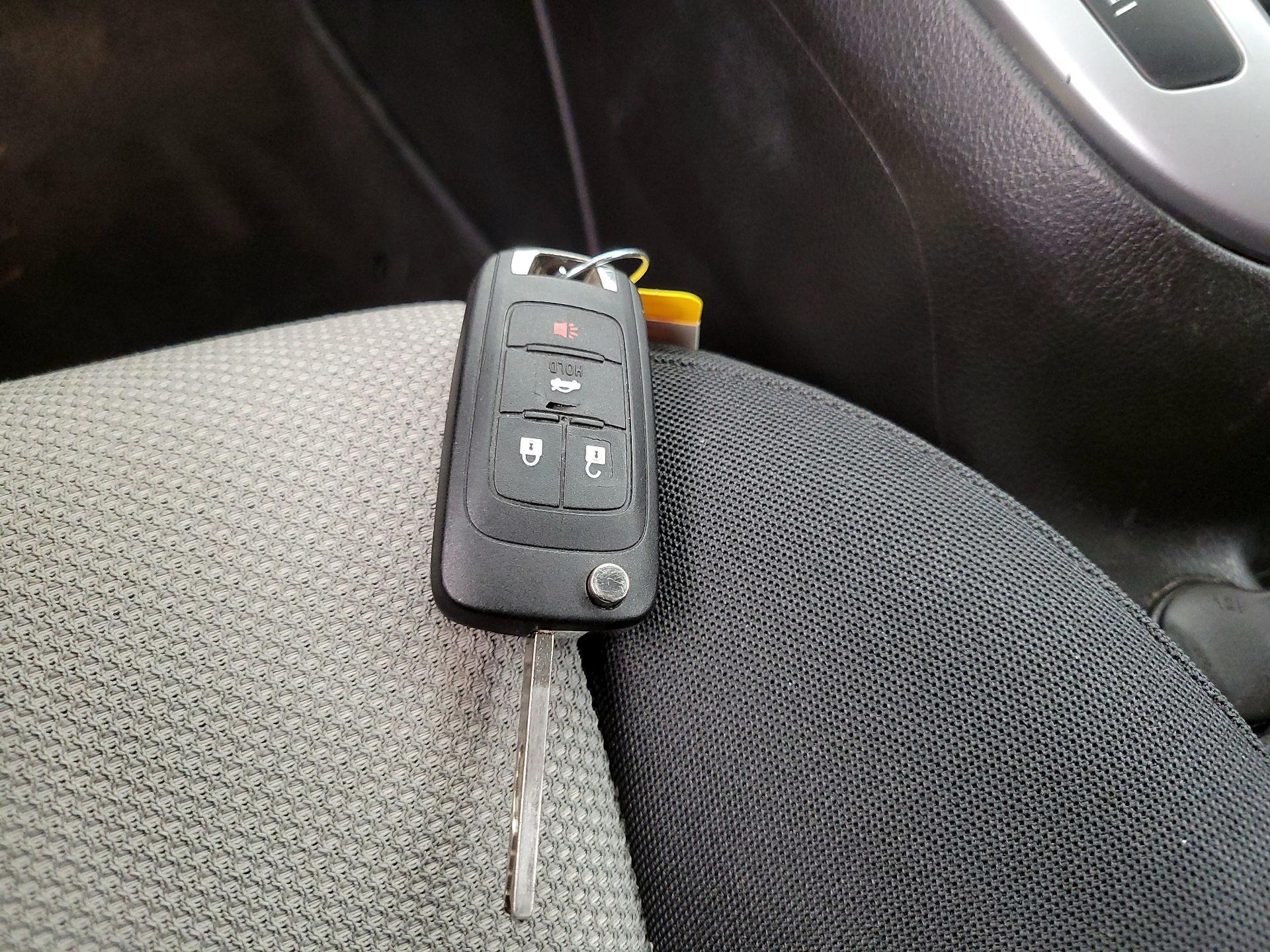 Thumbnail: 2016 Chevrolet Cruze - 20