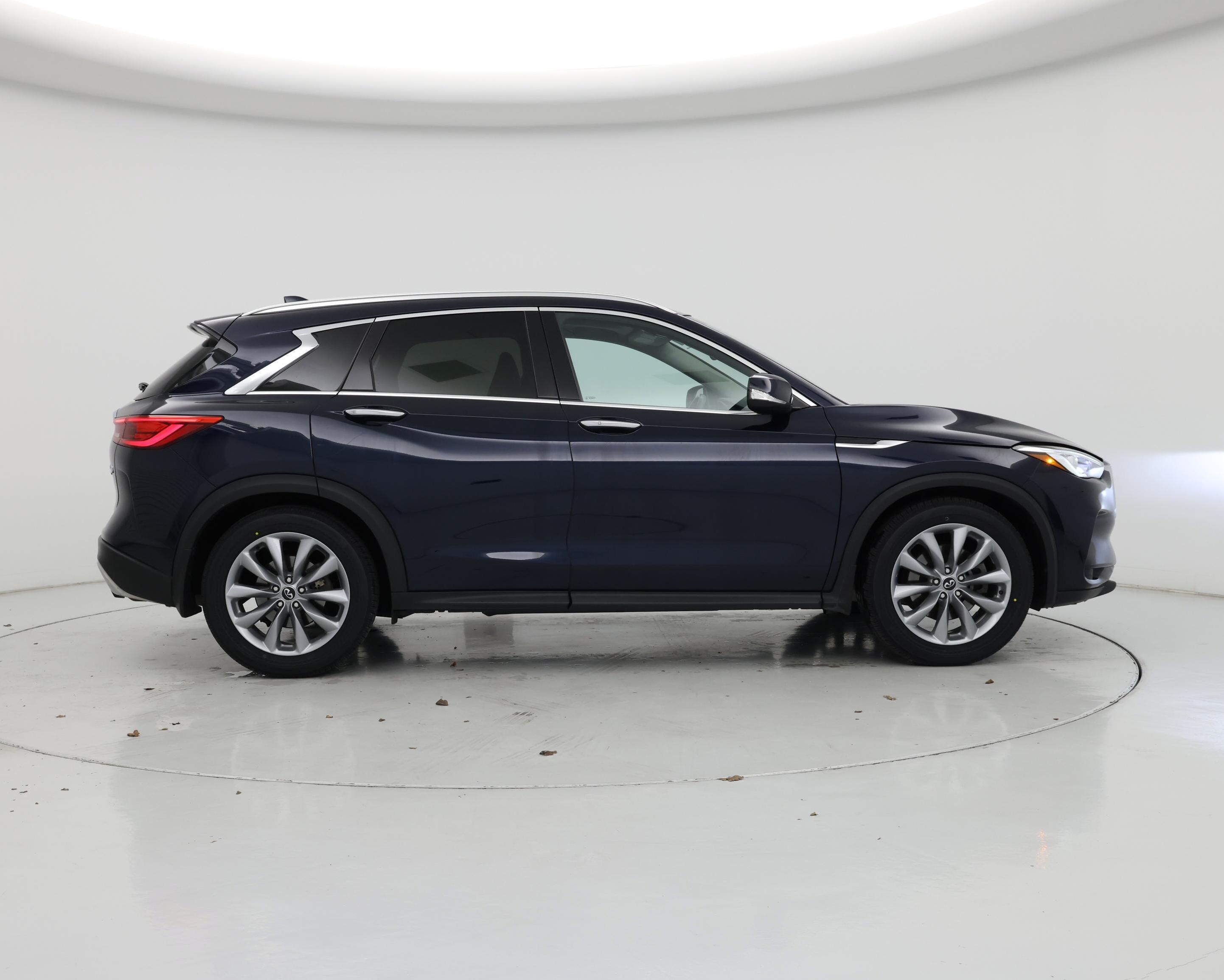 Thumbnail: 2019 INFINITI QX50 - 7
